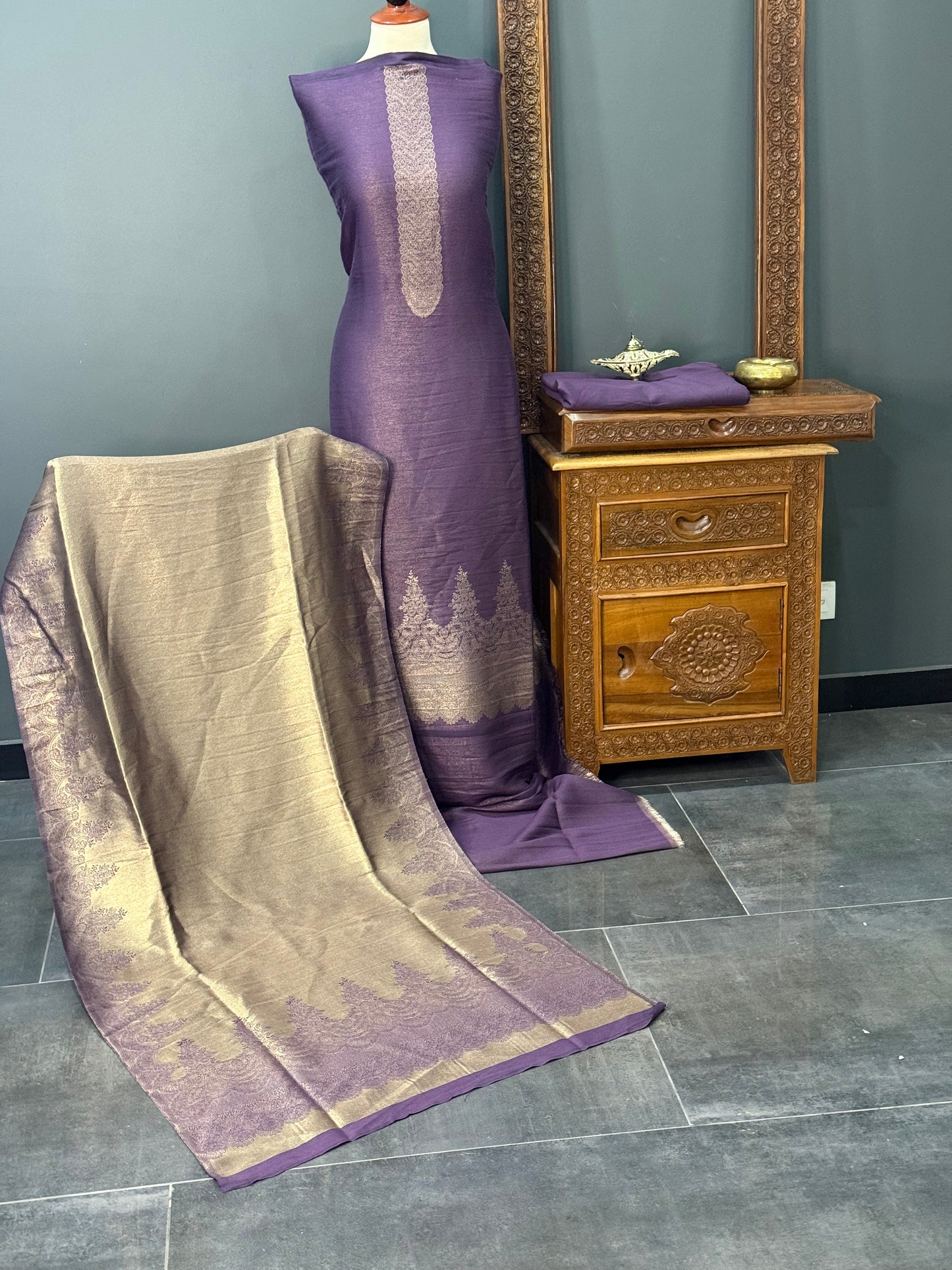 KANI PASHMINA SUIT