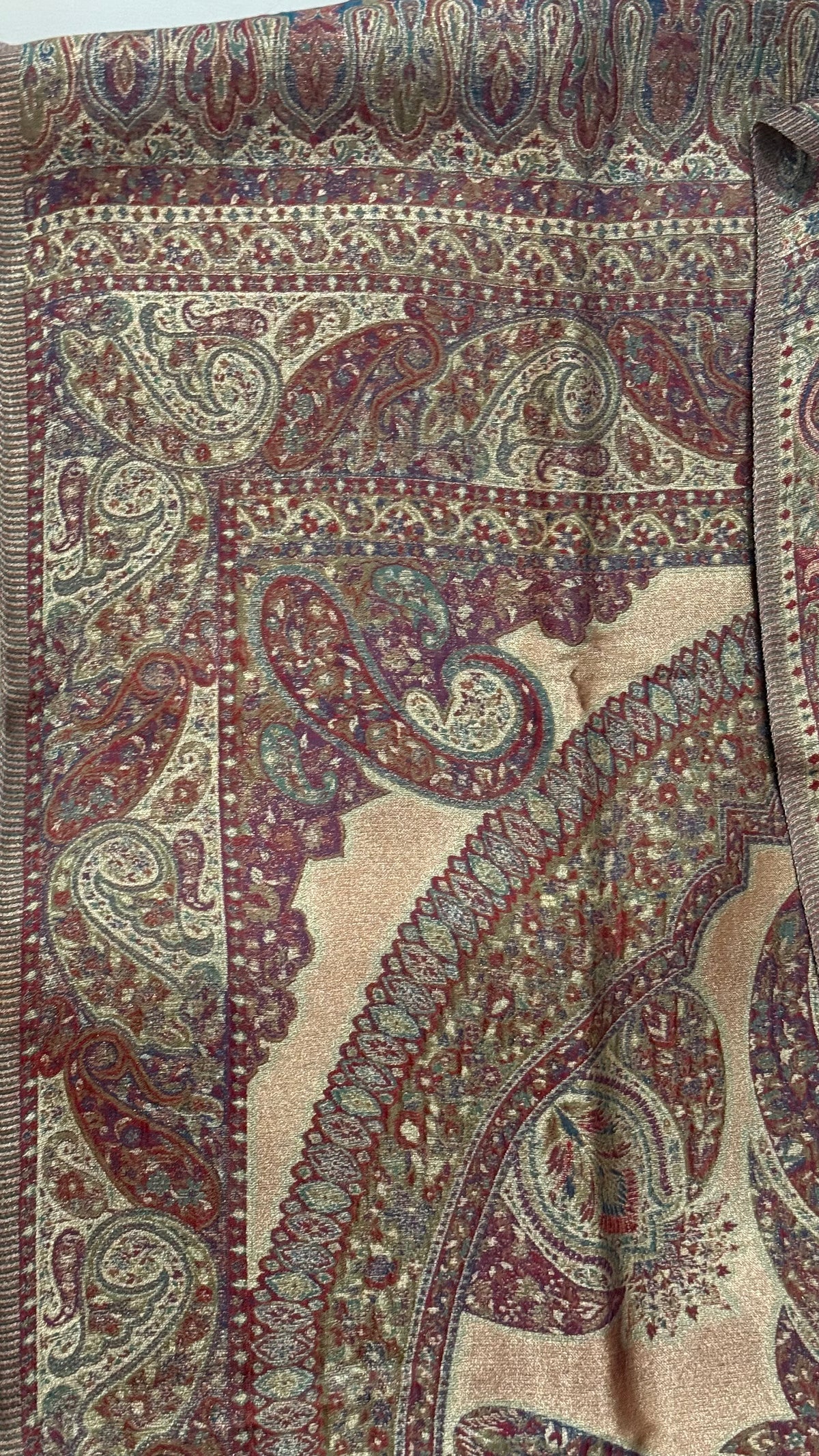 NOOR-E-KANI