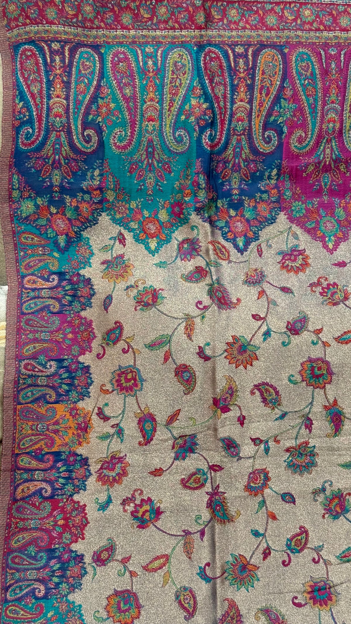 NOOR-E-KANI