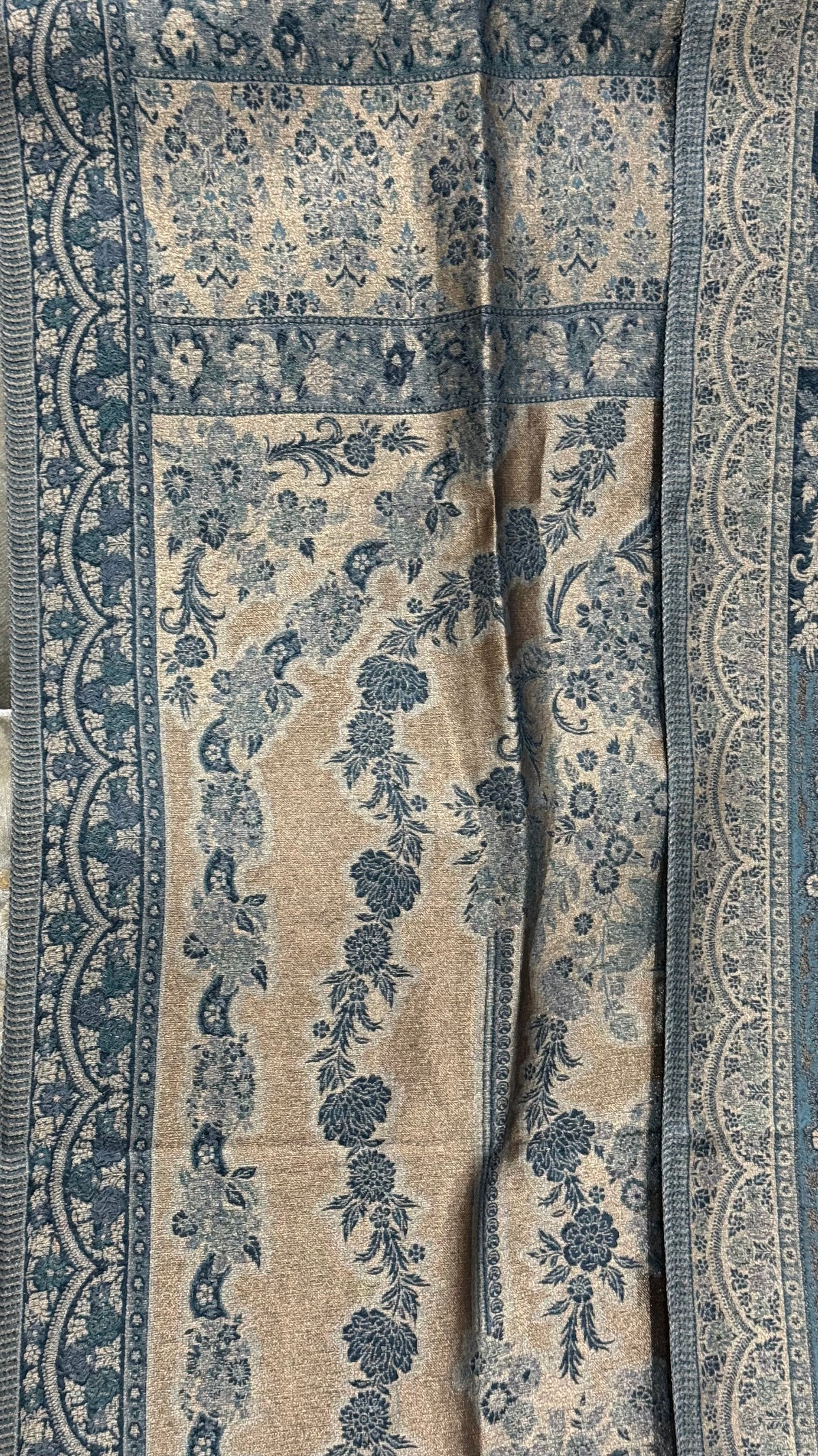 NOOR-E-KANI