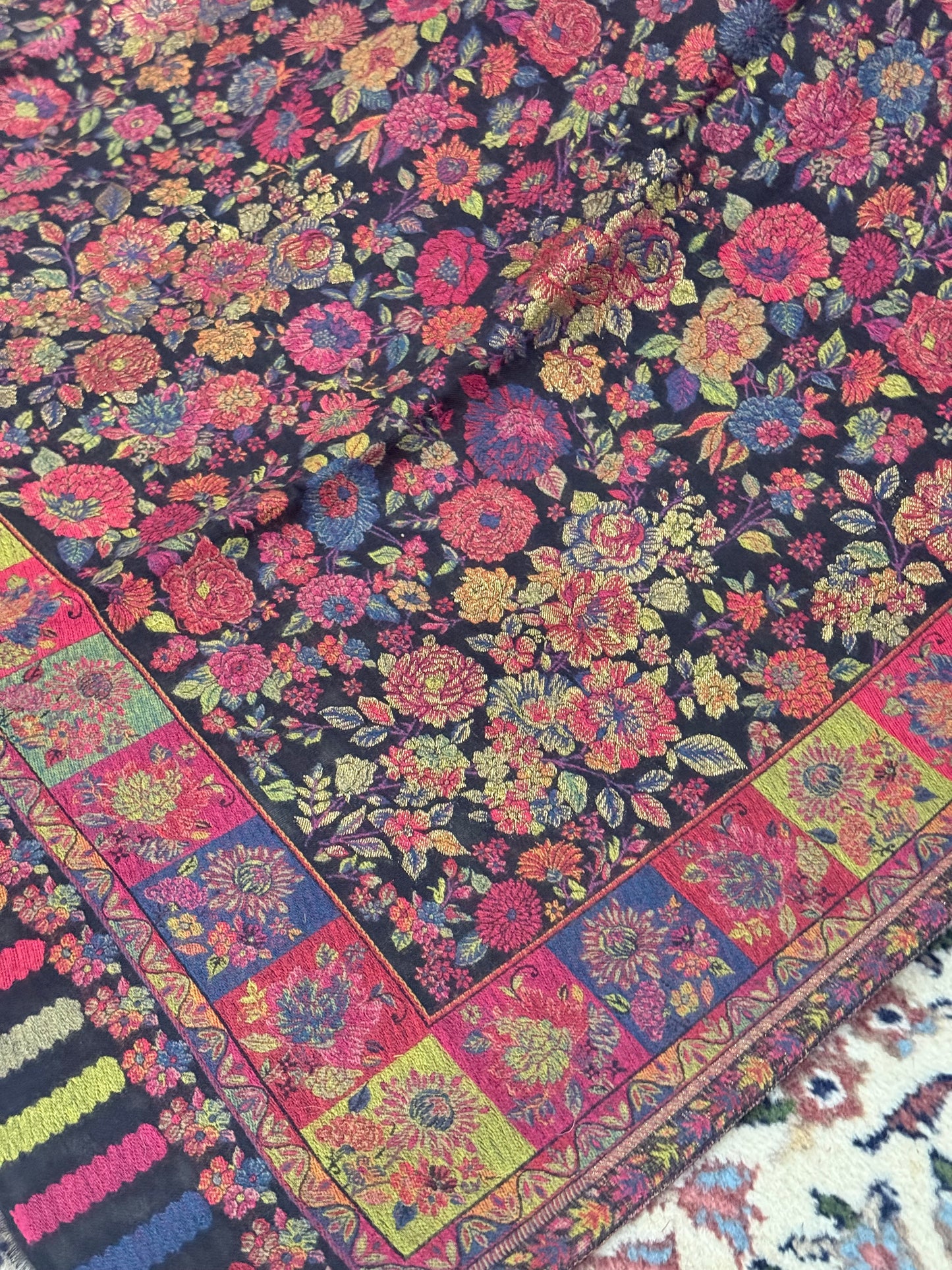 KANI PASHMINA PREMIUM