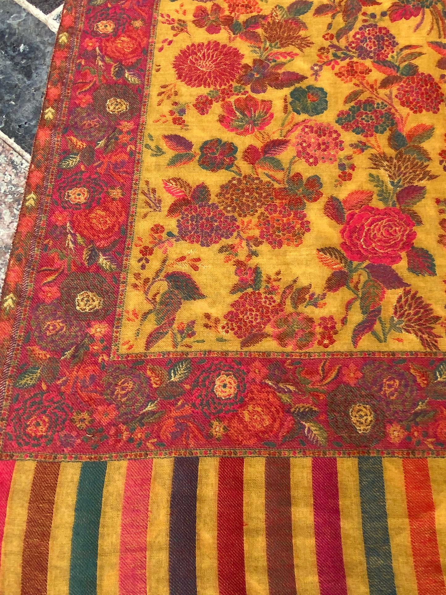 KANI PASHMINA PREMIUM
