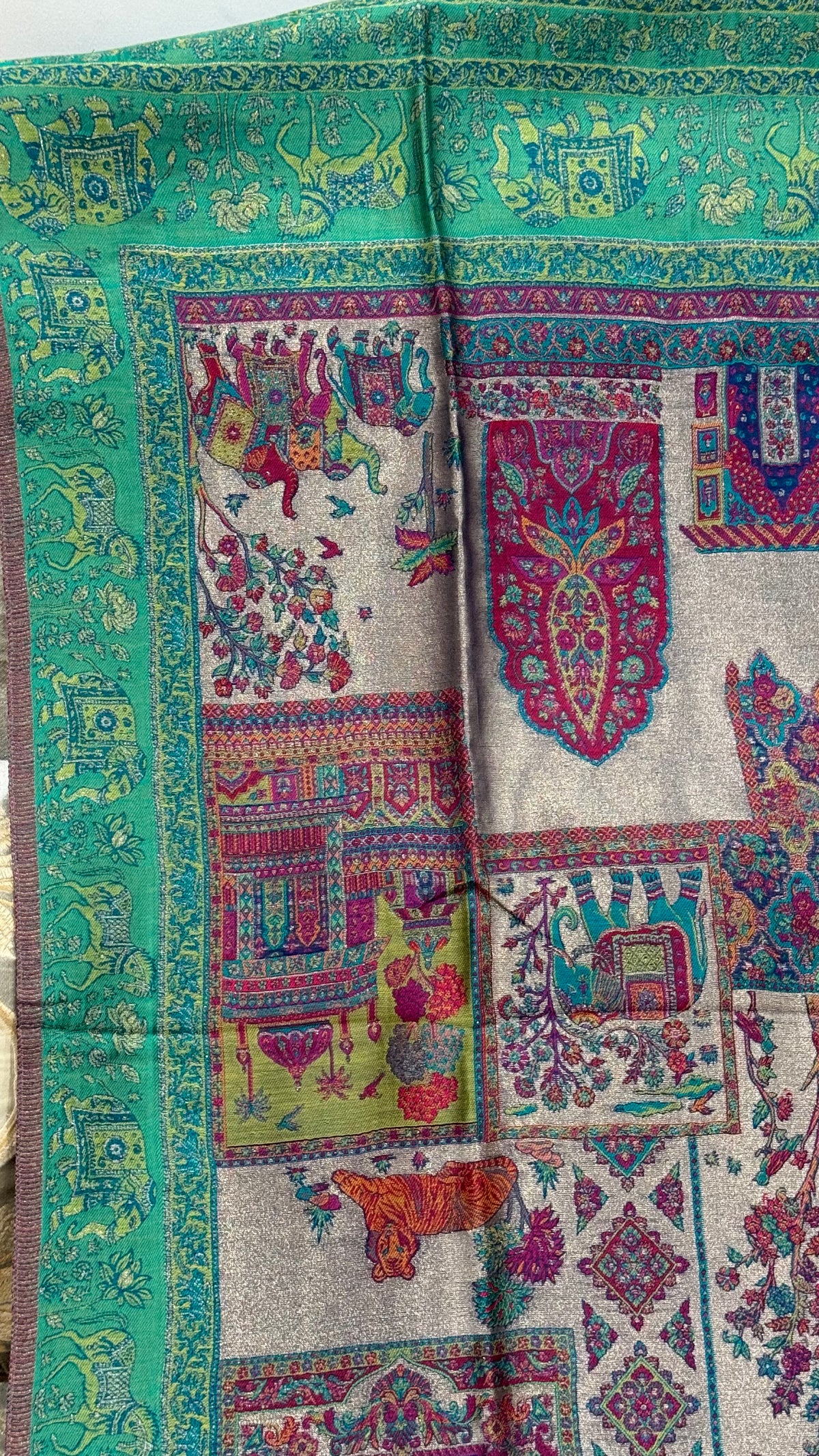 NOOR-E-KANI