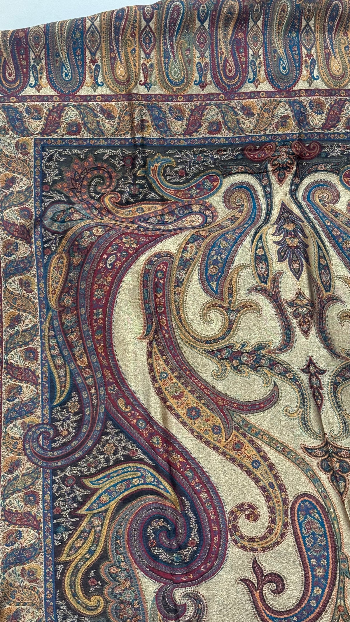 NOOR-E-KANI