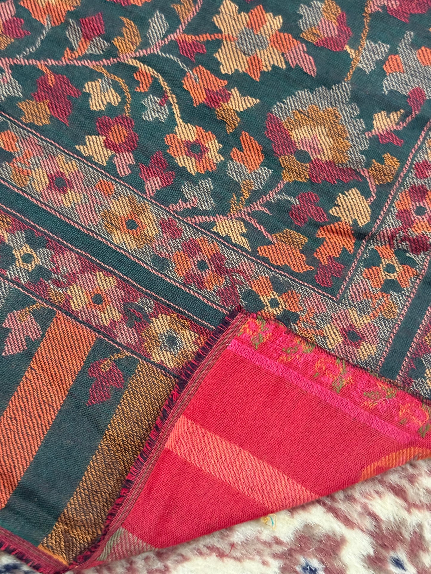 Reversible KANI PASHMINA PREMIUM stole