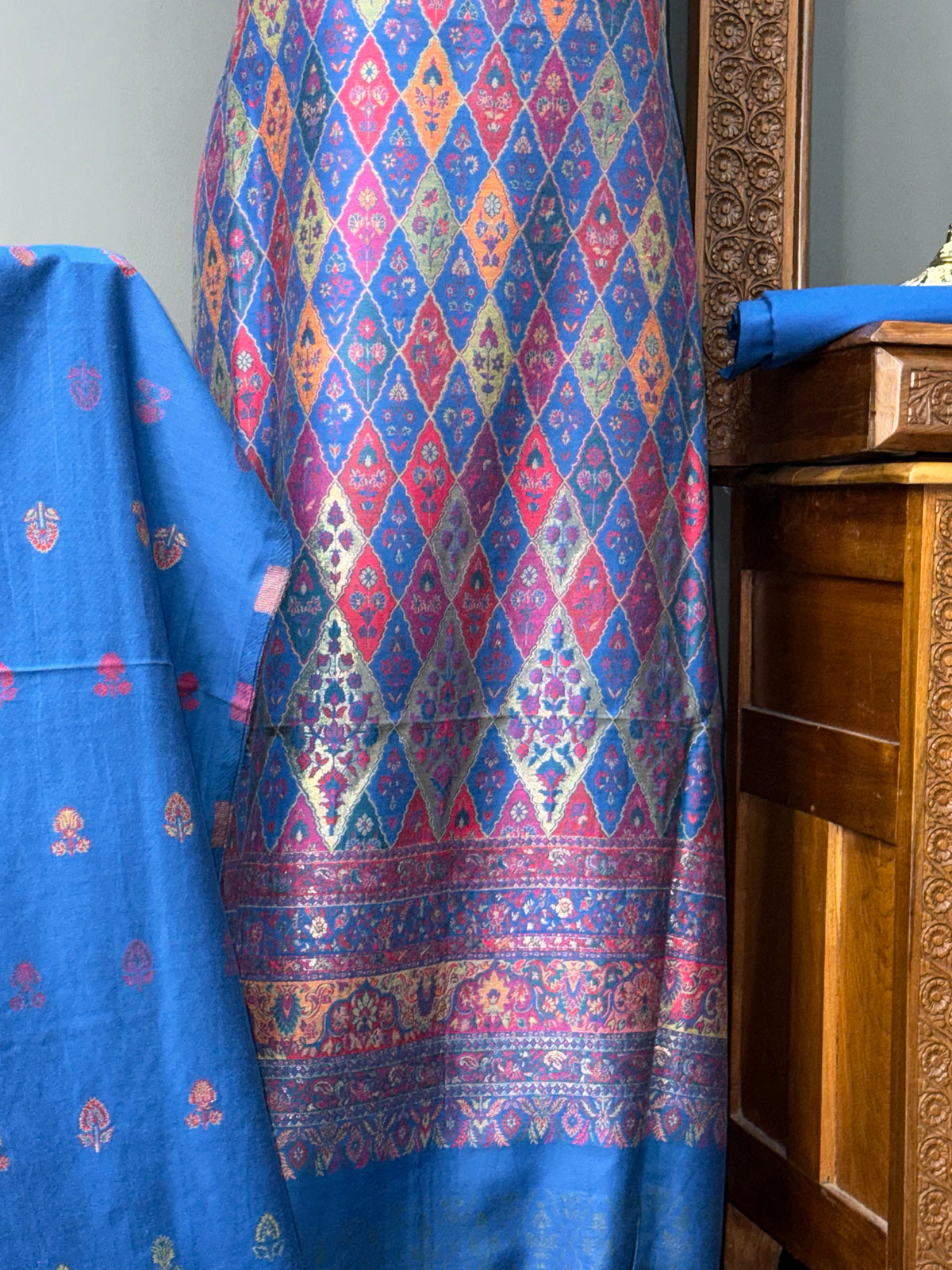 KANI PASHMINA SUIT
