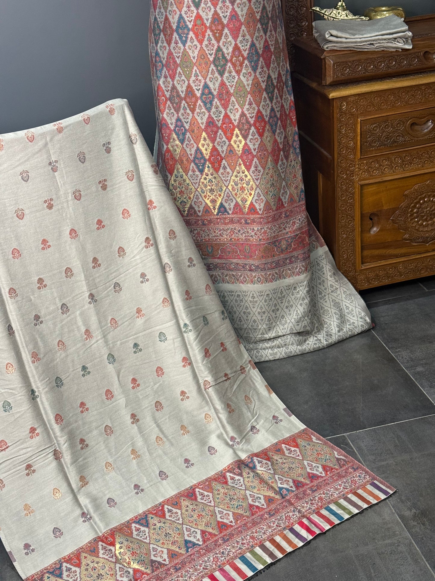 KANI PASHMINA SUIT