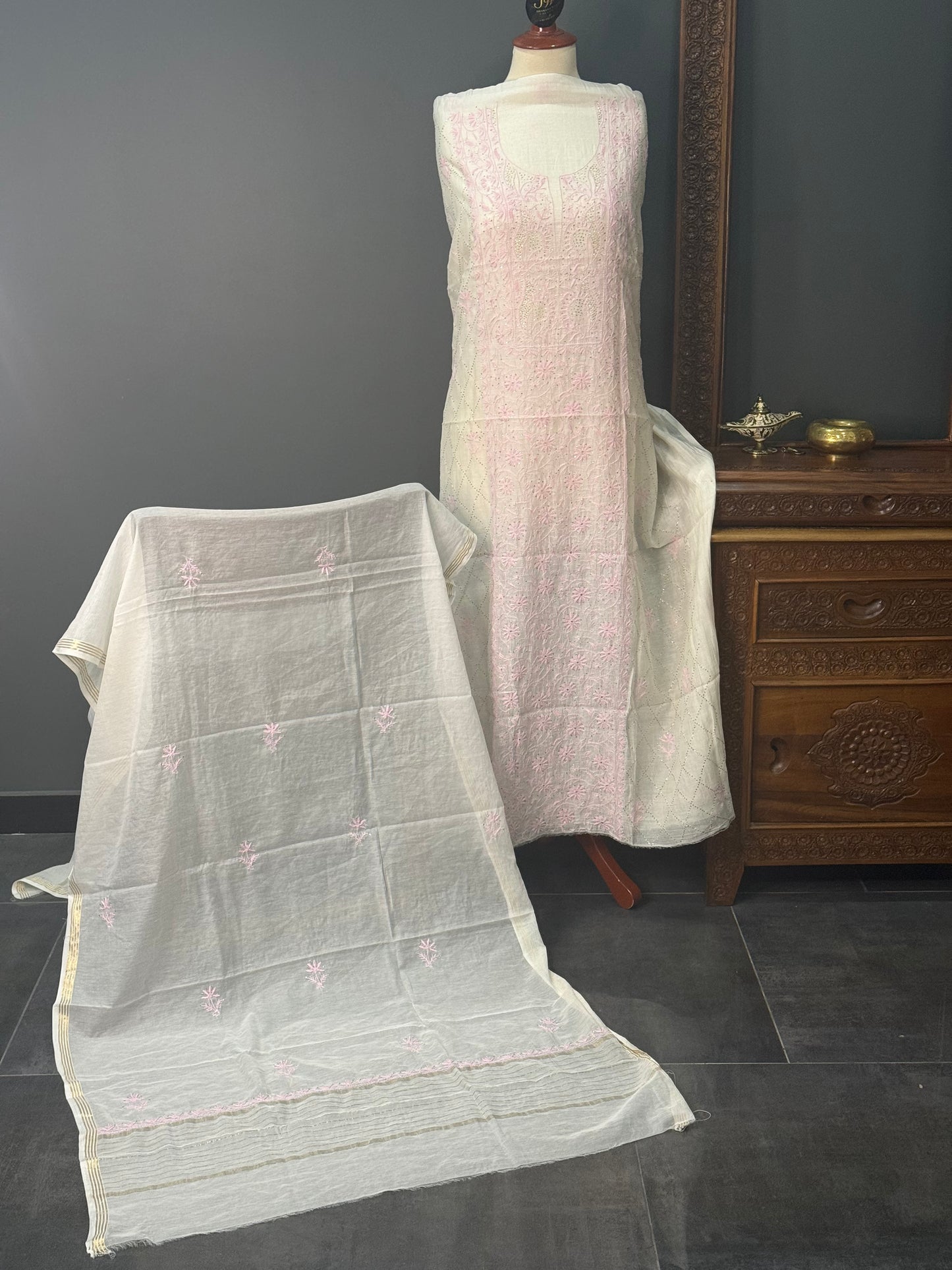 Mul chanderi kurta set mukesh