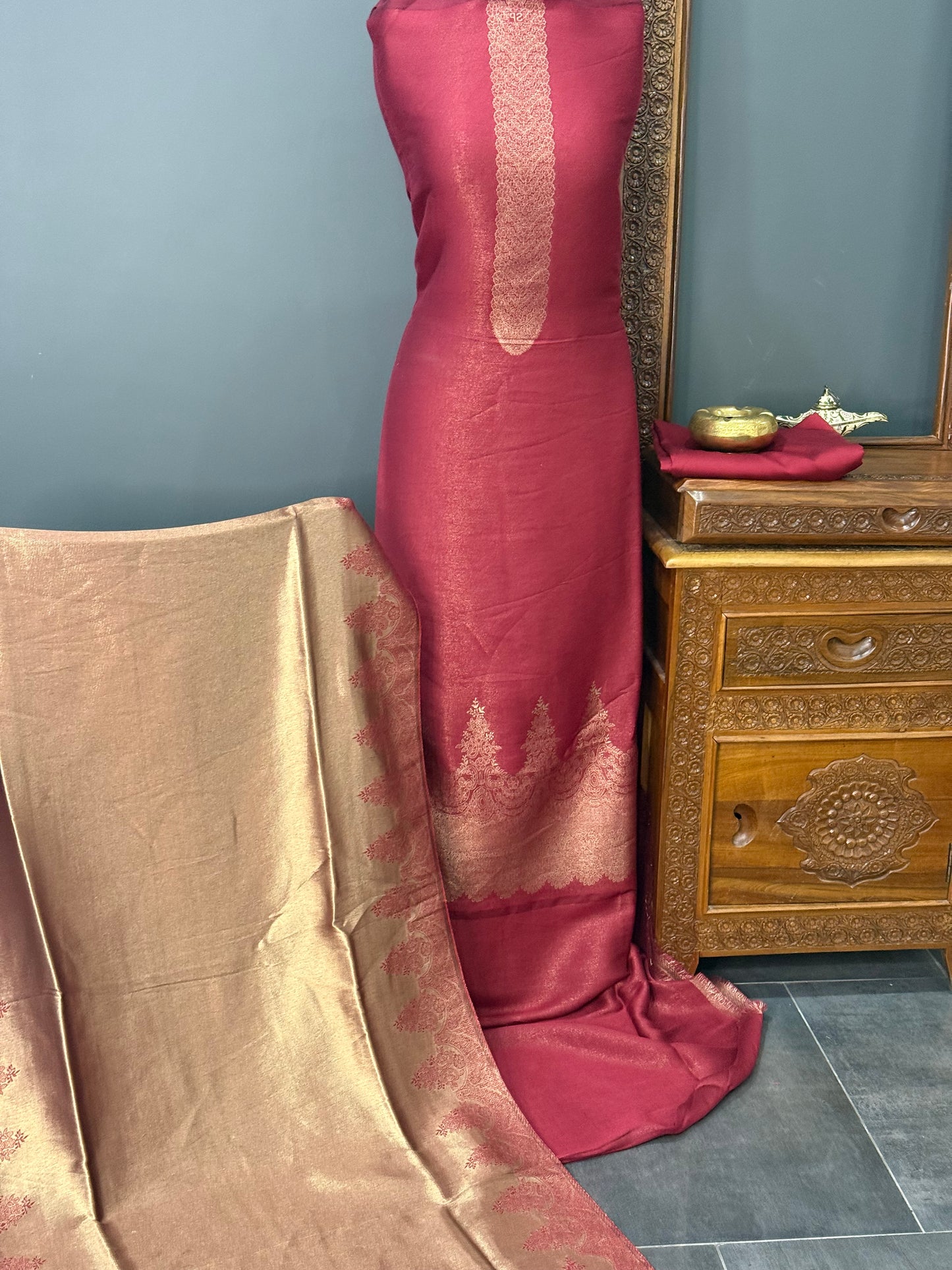 KANI PASHMINA SUIT