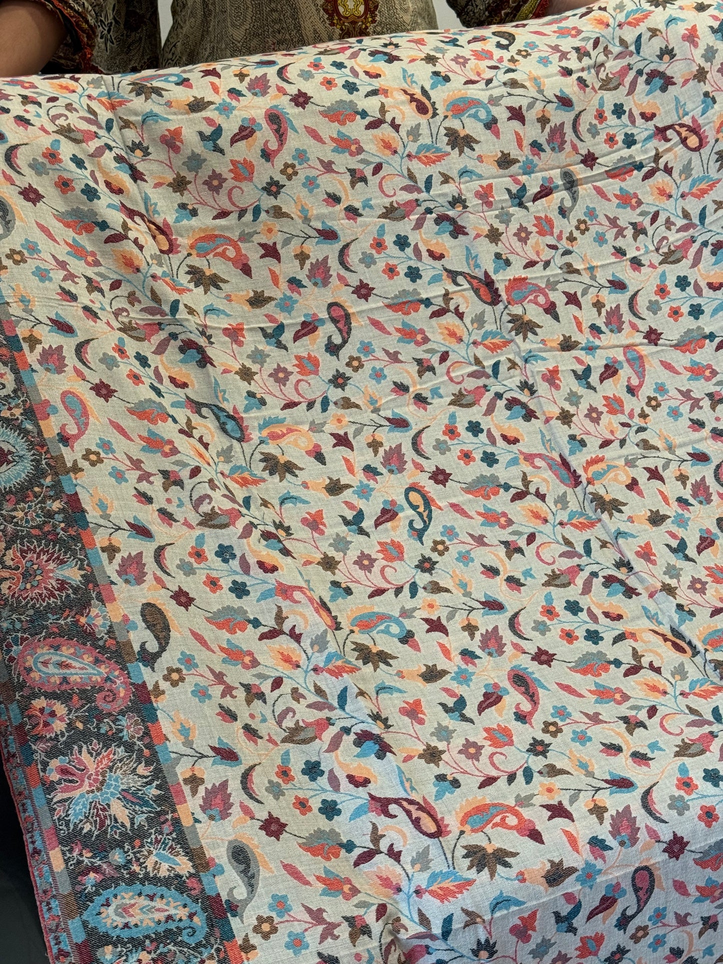 KANI PASHMINA PREMIUM