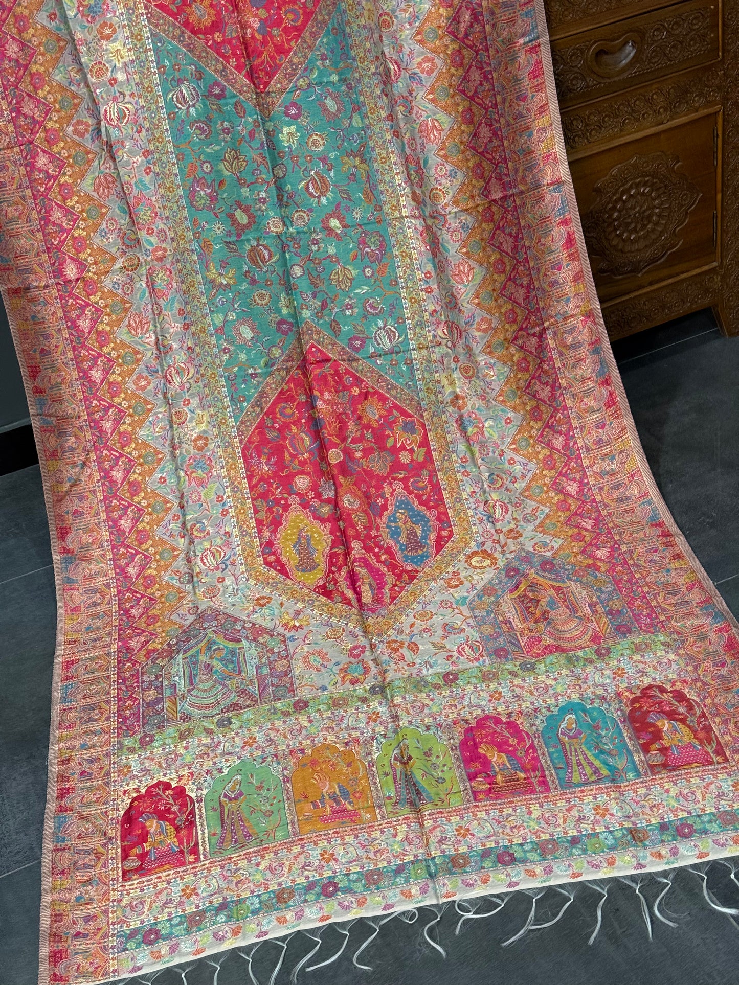 NOOR-E-KANI