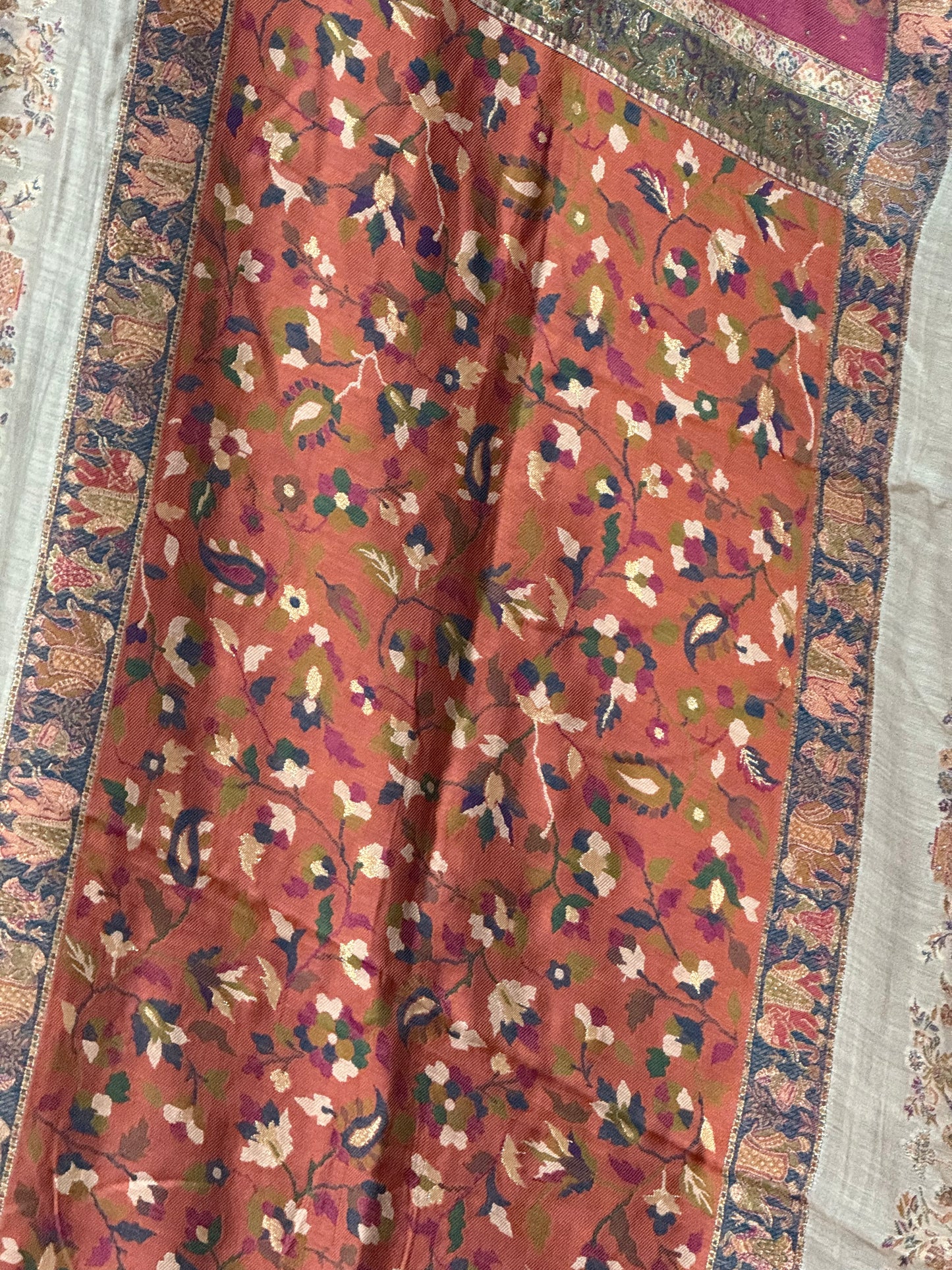 NOOR-E-KANI