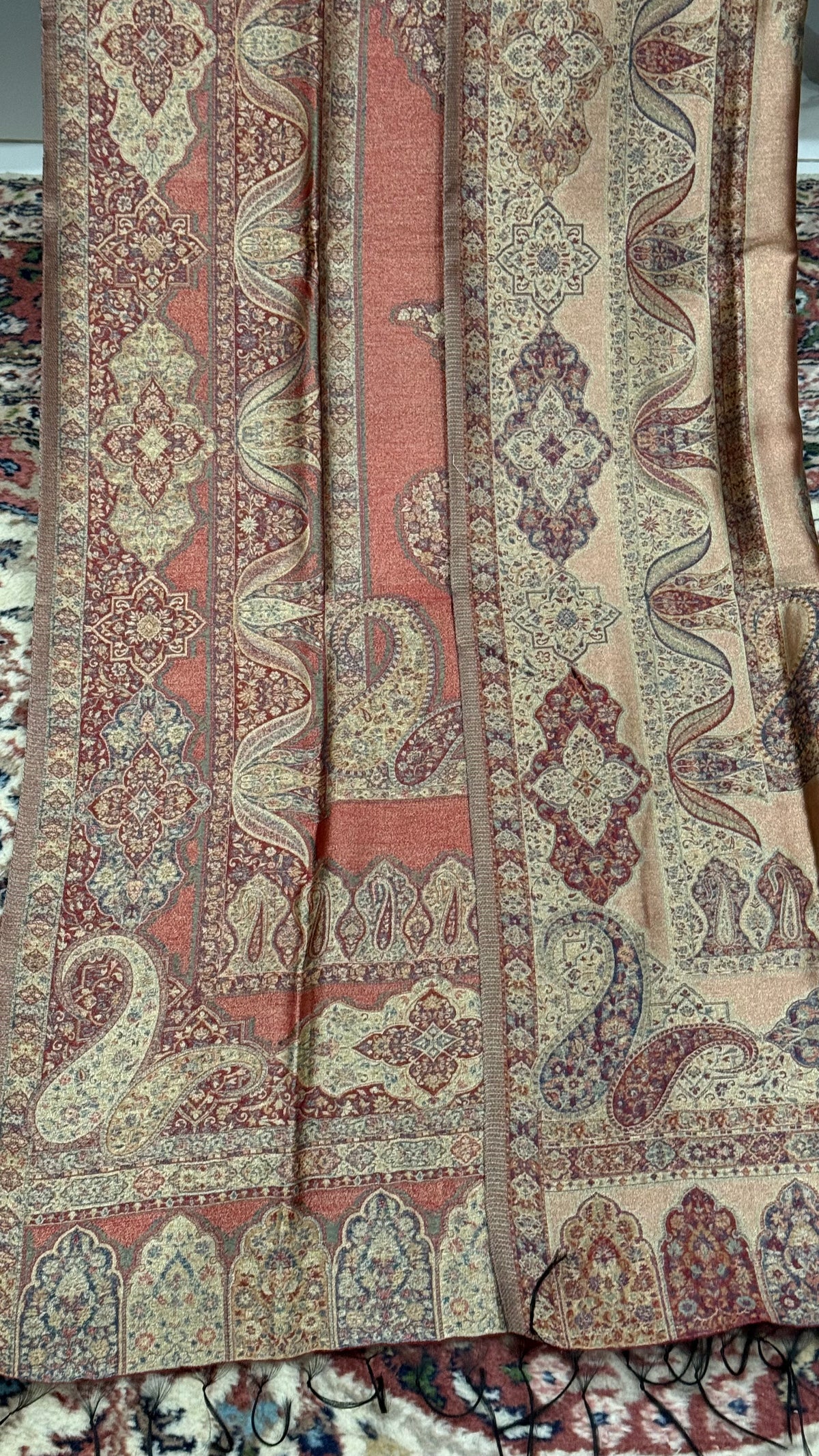 NOOR-E-KANI