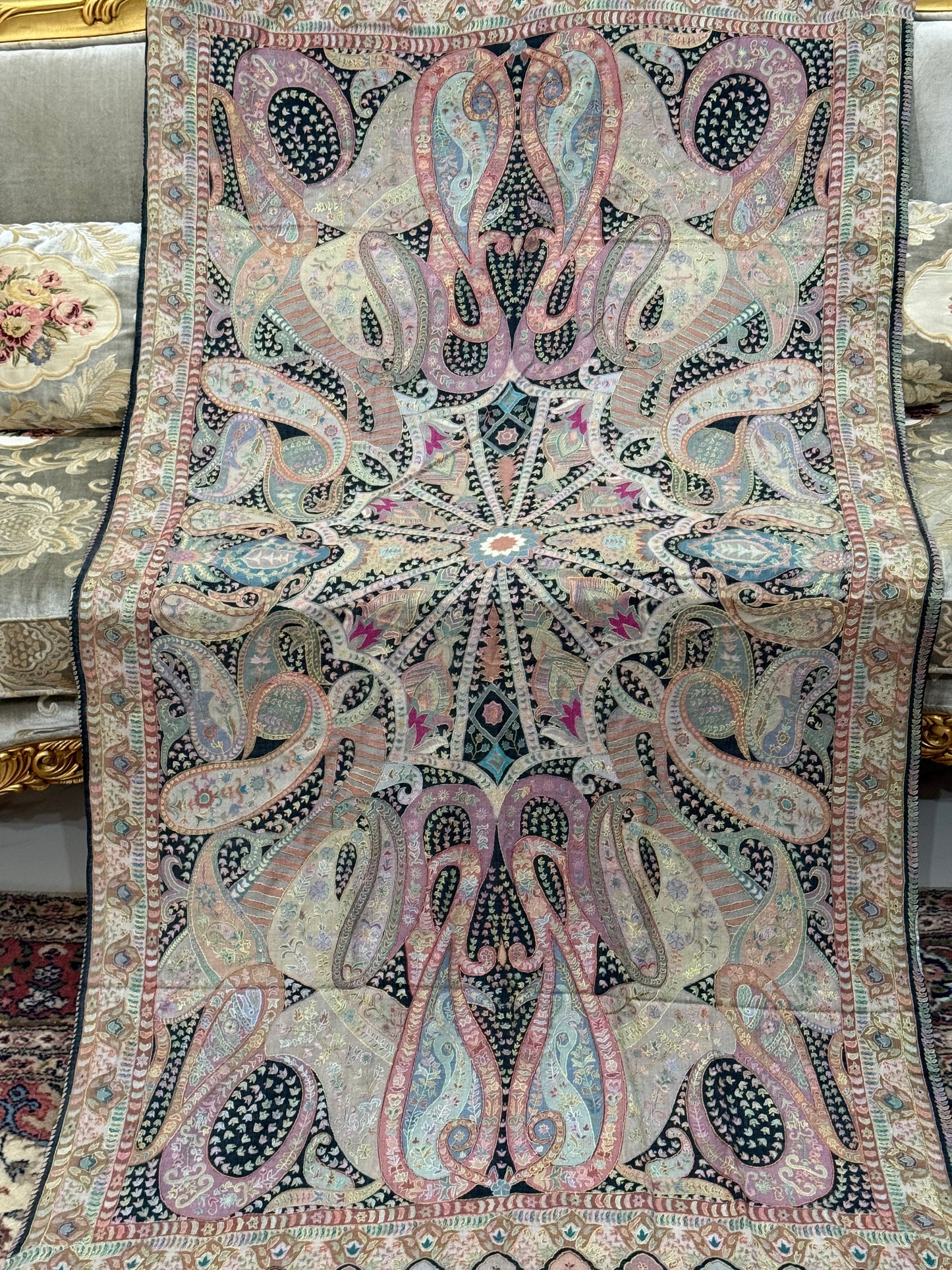 Kalamkari shawl