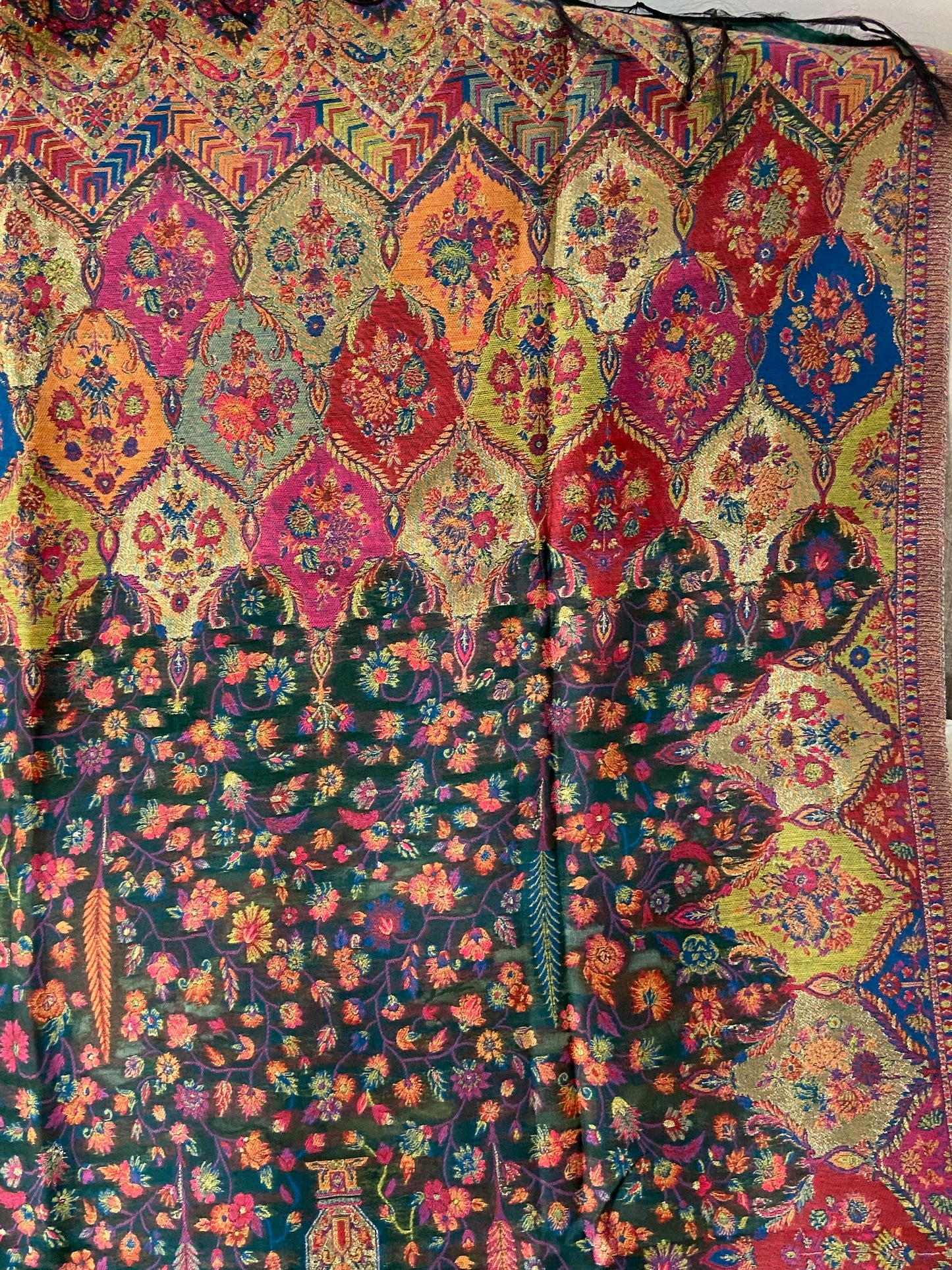 NOOR-E-KANI