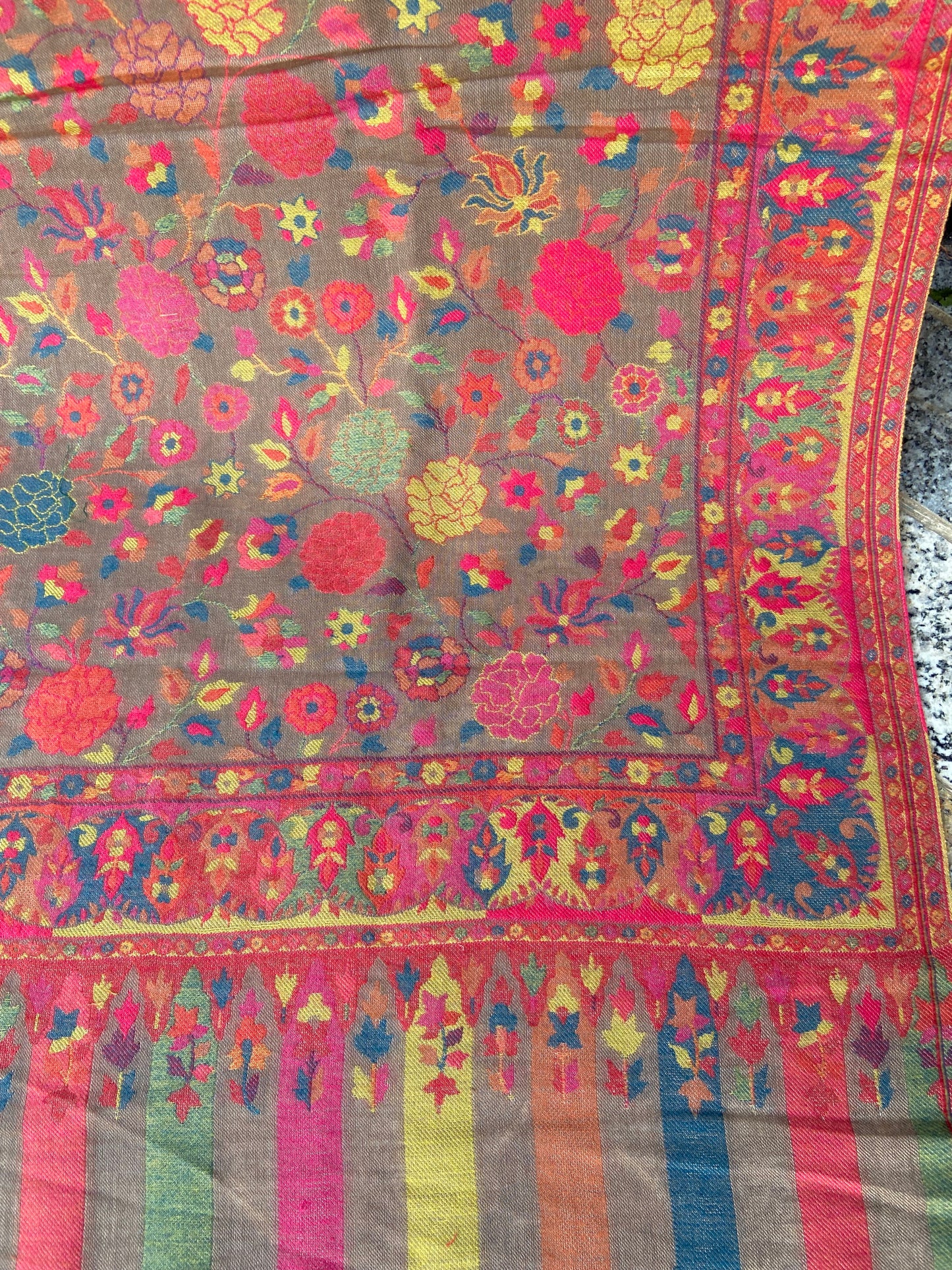 KANI PASHMINA PREMIUM