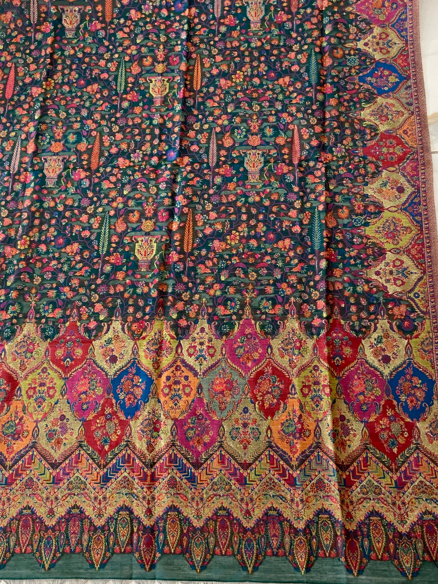 NOOR-E-KANI