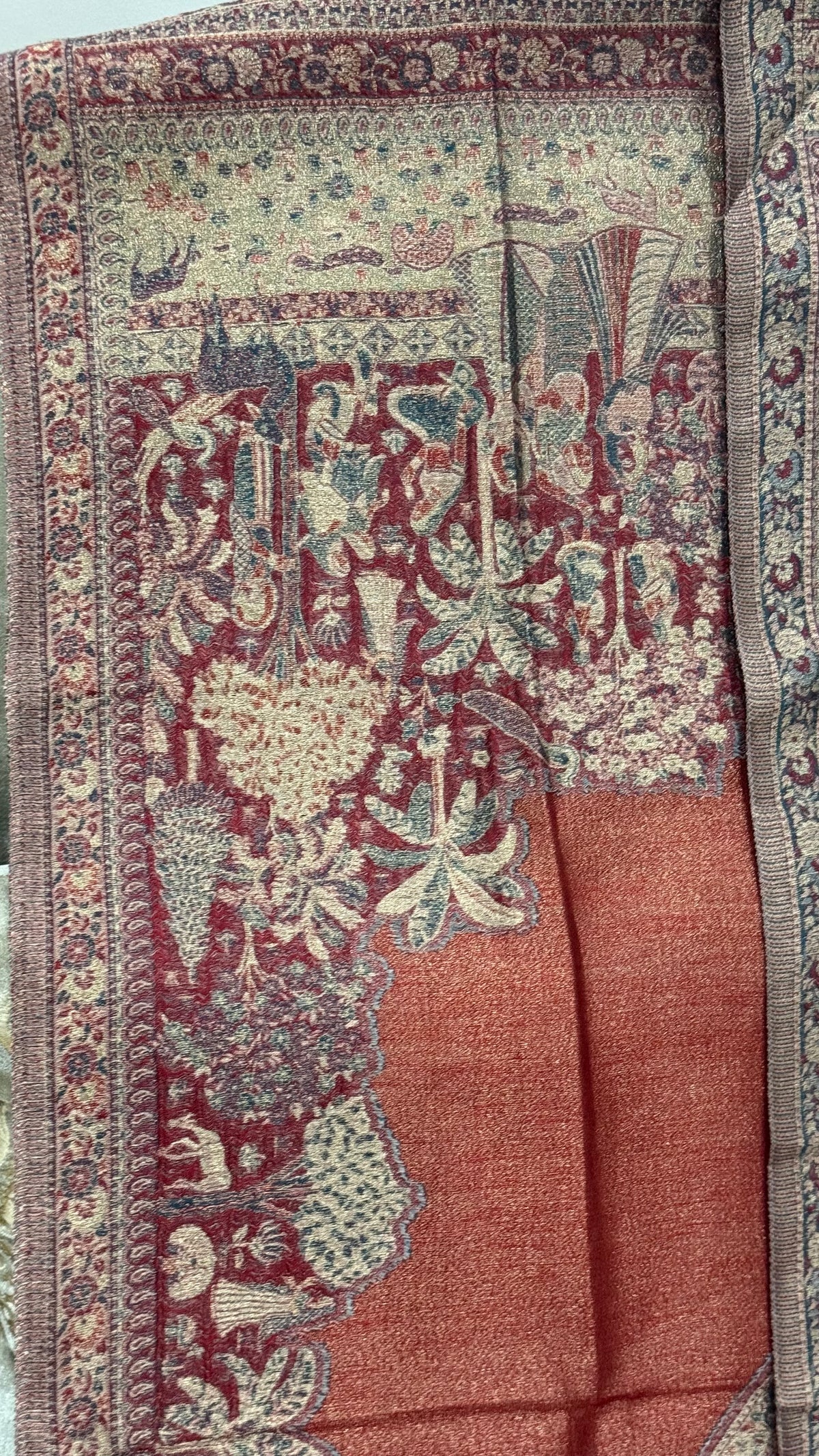 NOOR-E-KANI