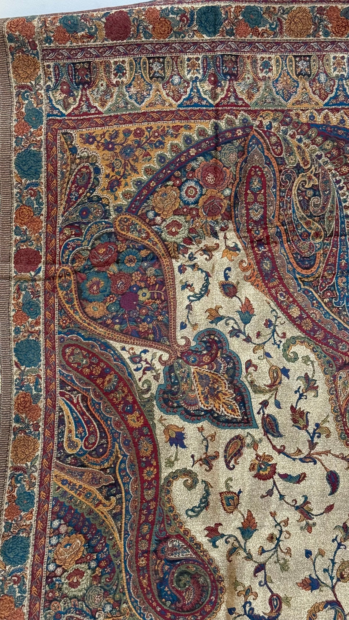 NOOR-E-KANI