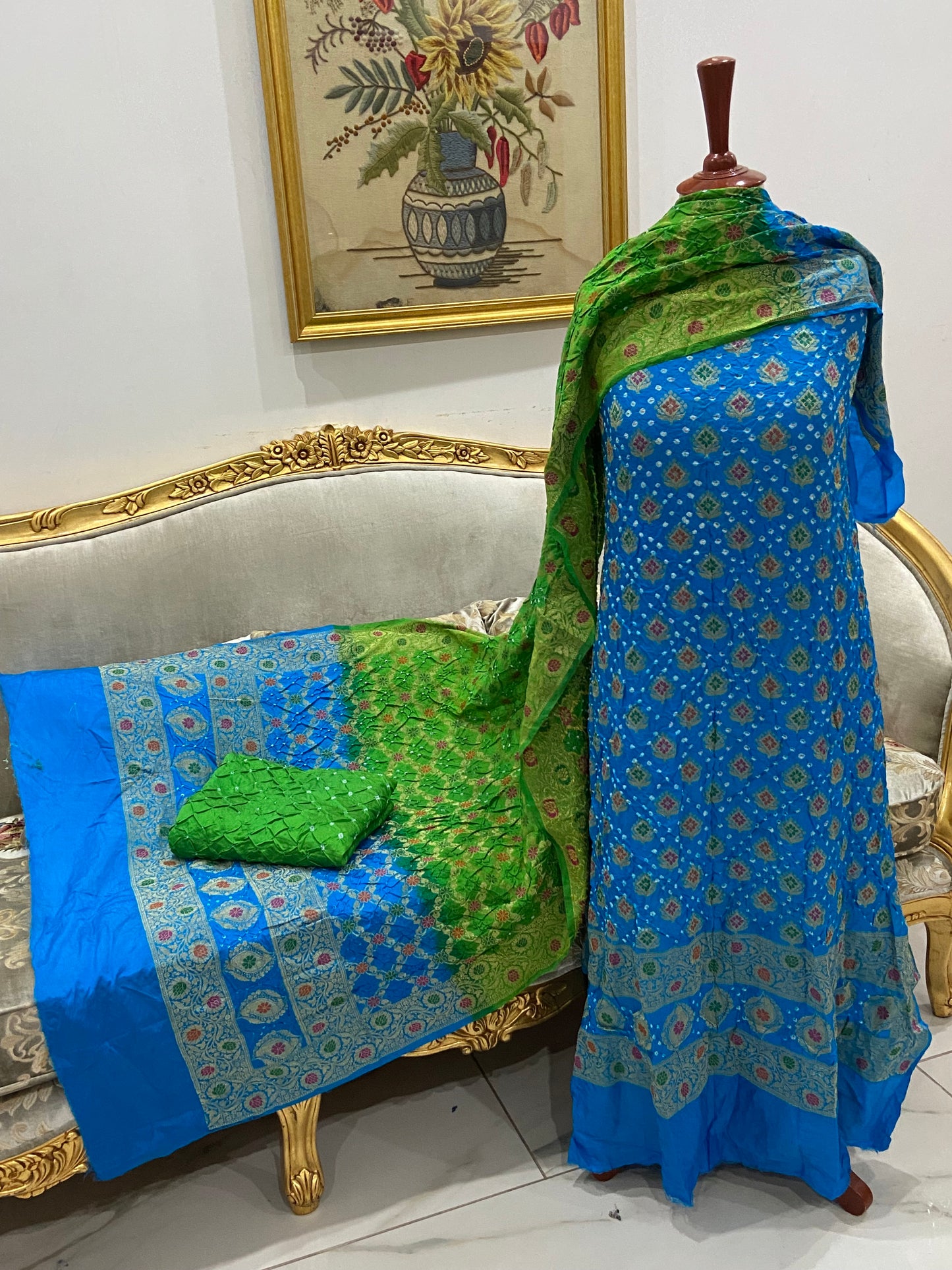 Meena Kari suits