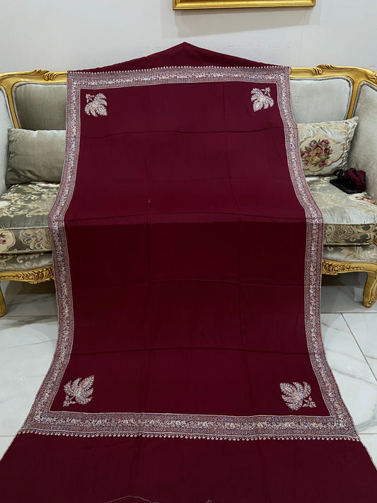 Toosh pashmina sui 4 side embroidered boarder