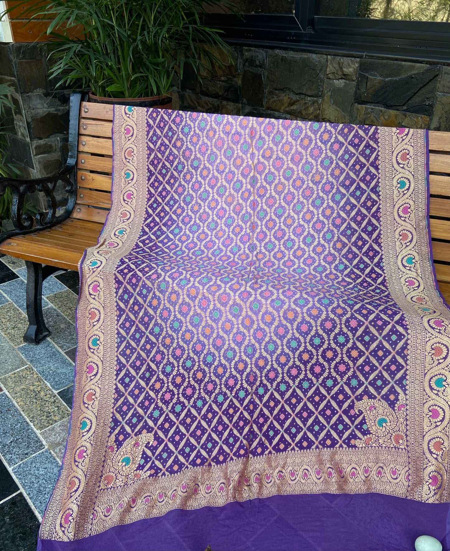 Pure Georgette neem Zari with mena kari