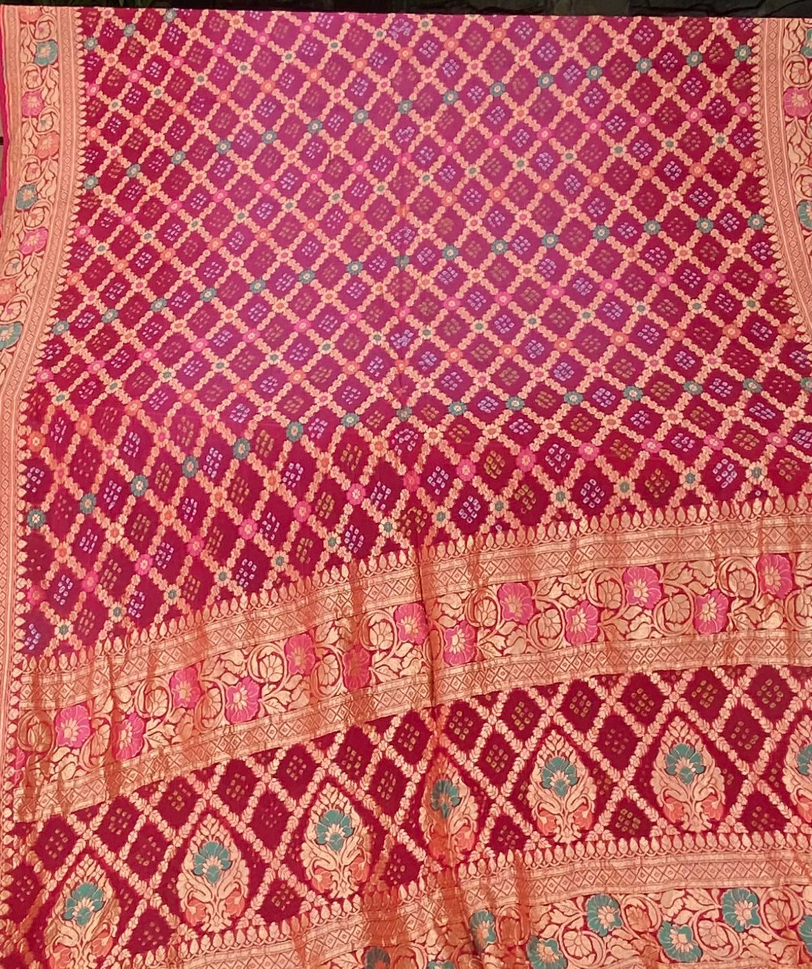 Pure Georgette neem Zari with mena kari