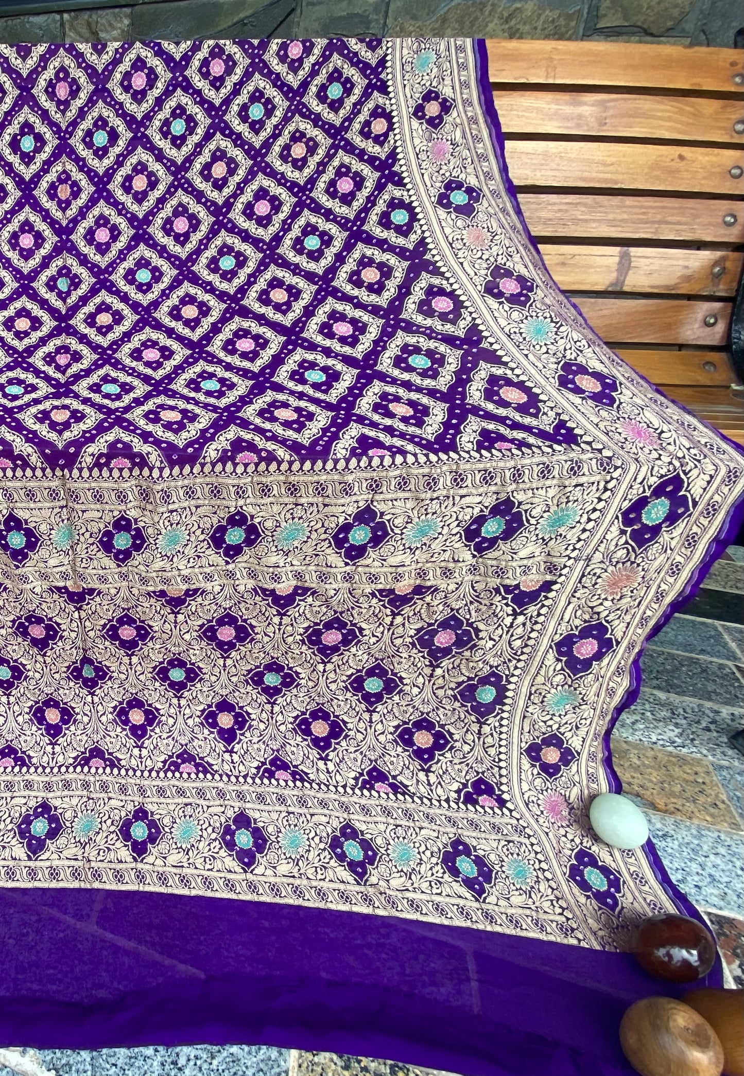 Pure Georgette neem Zari with mena kari