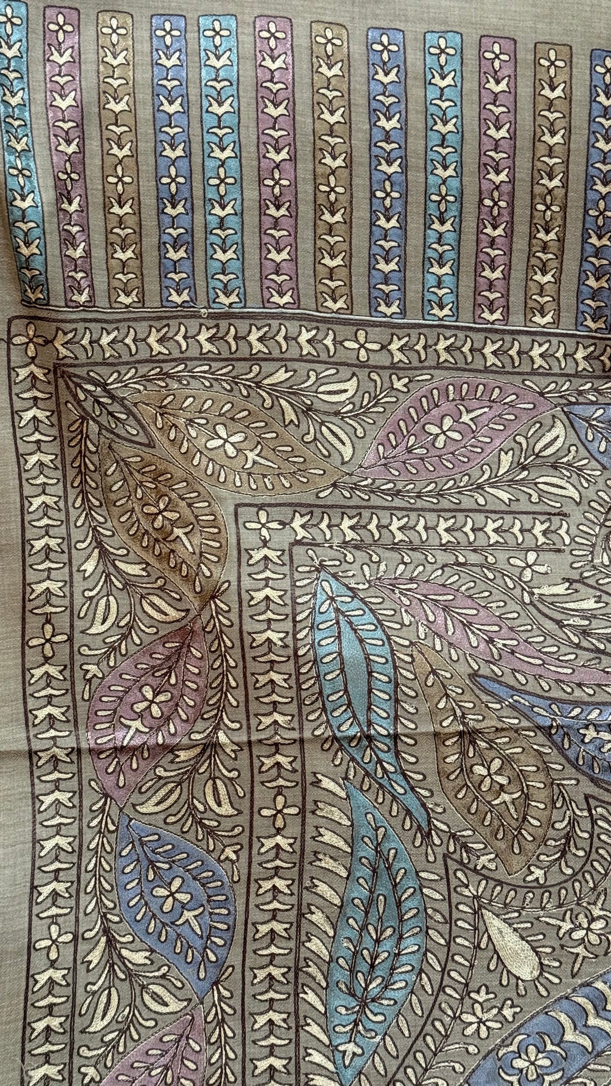 Fine pashmina Nalki Jama heavy