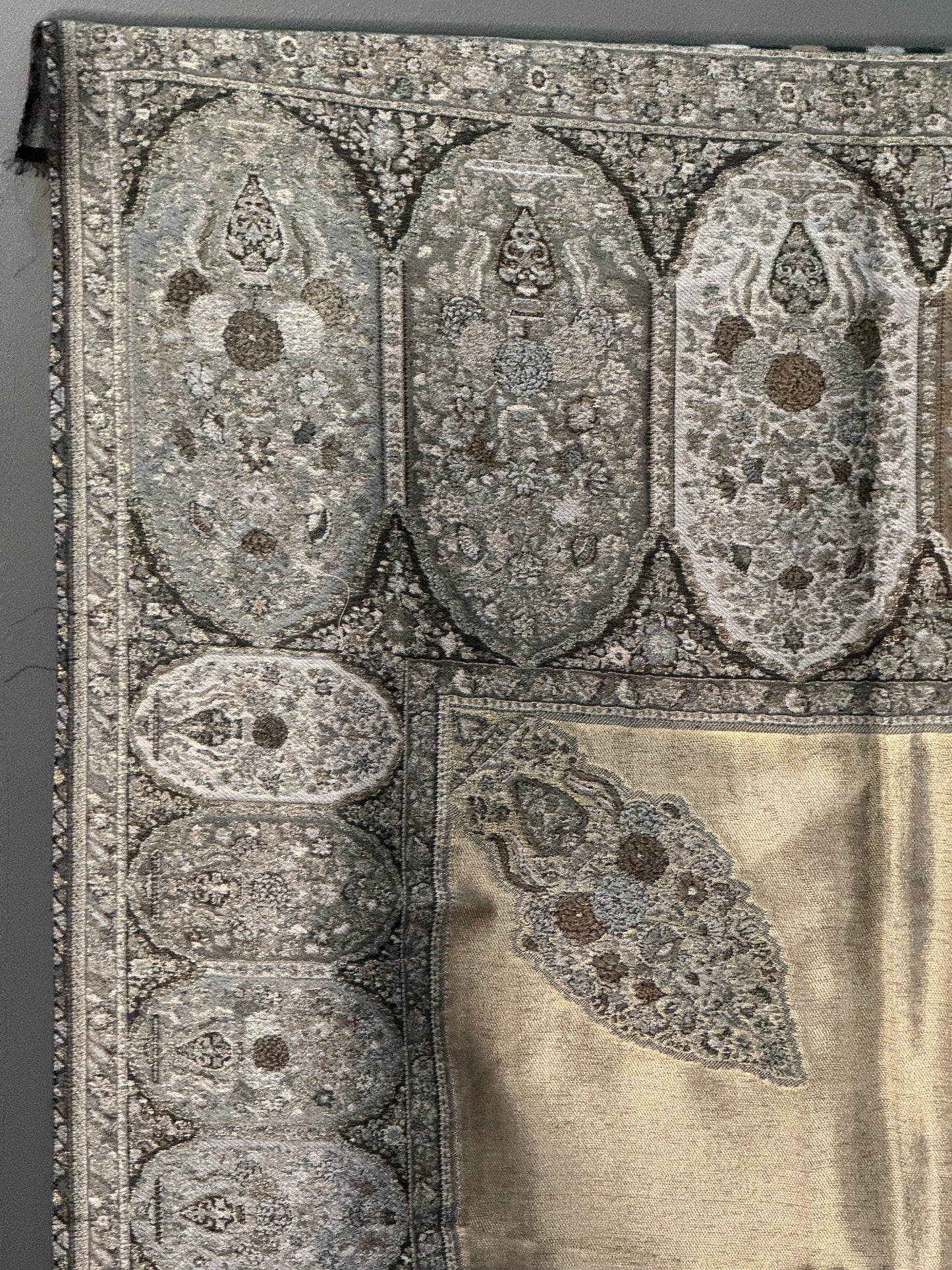 KANI PASHMINA MOON LIGHT SHAWL