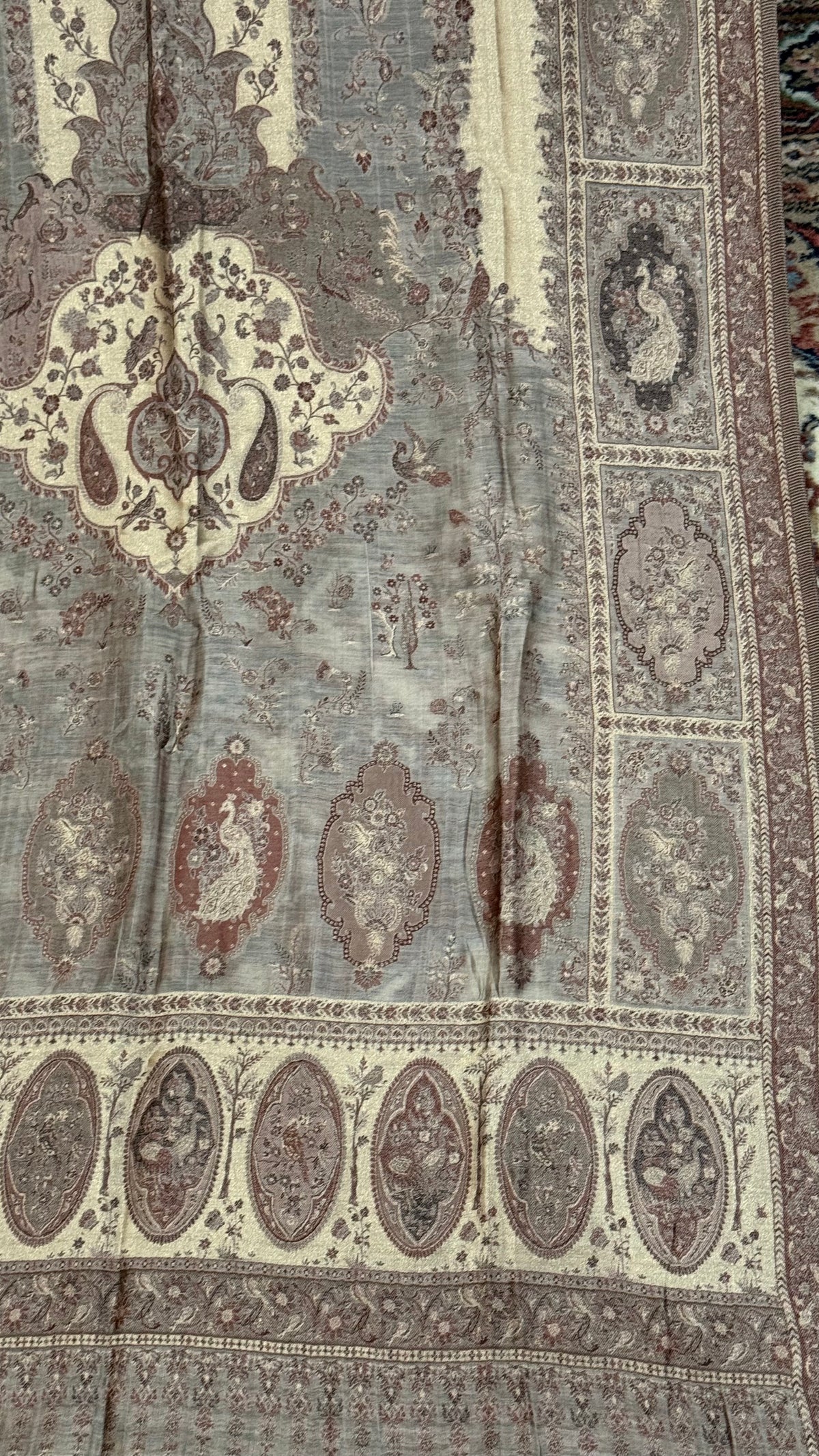 NOOR-E-KANI