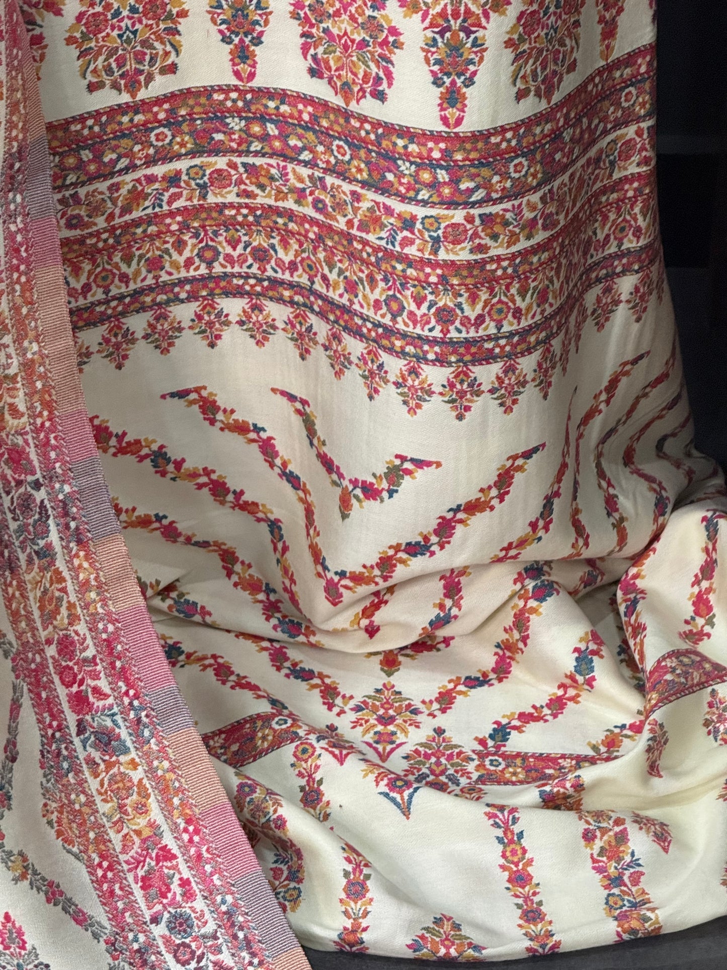 KANI PASHMINA SUIT
