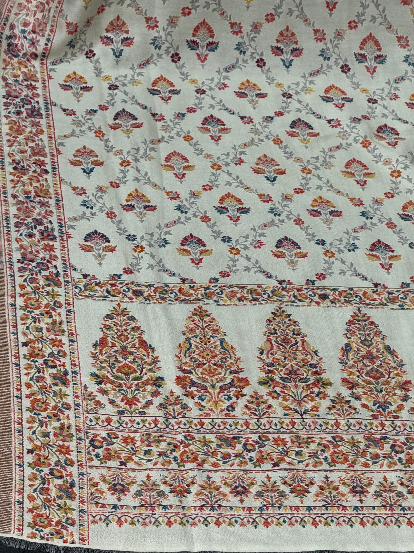 KANI PASHMINA SUIT
