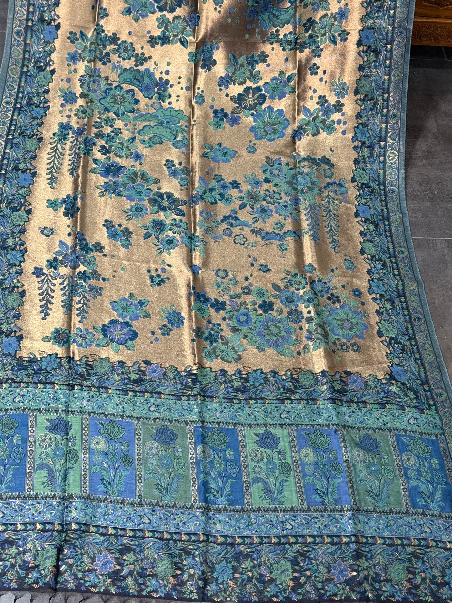 NOOR-E-KANI