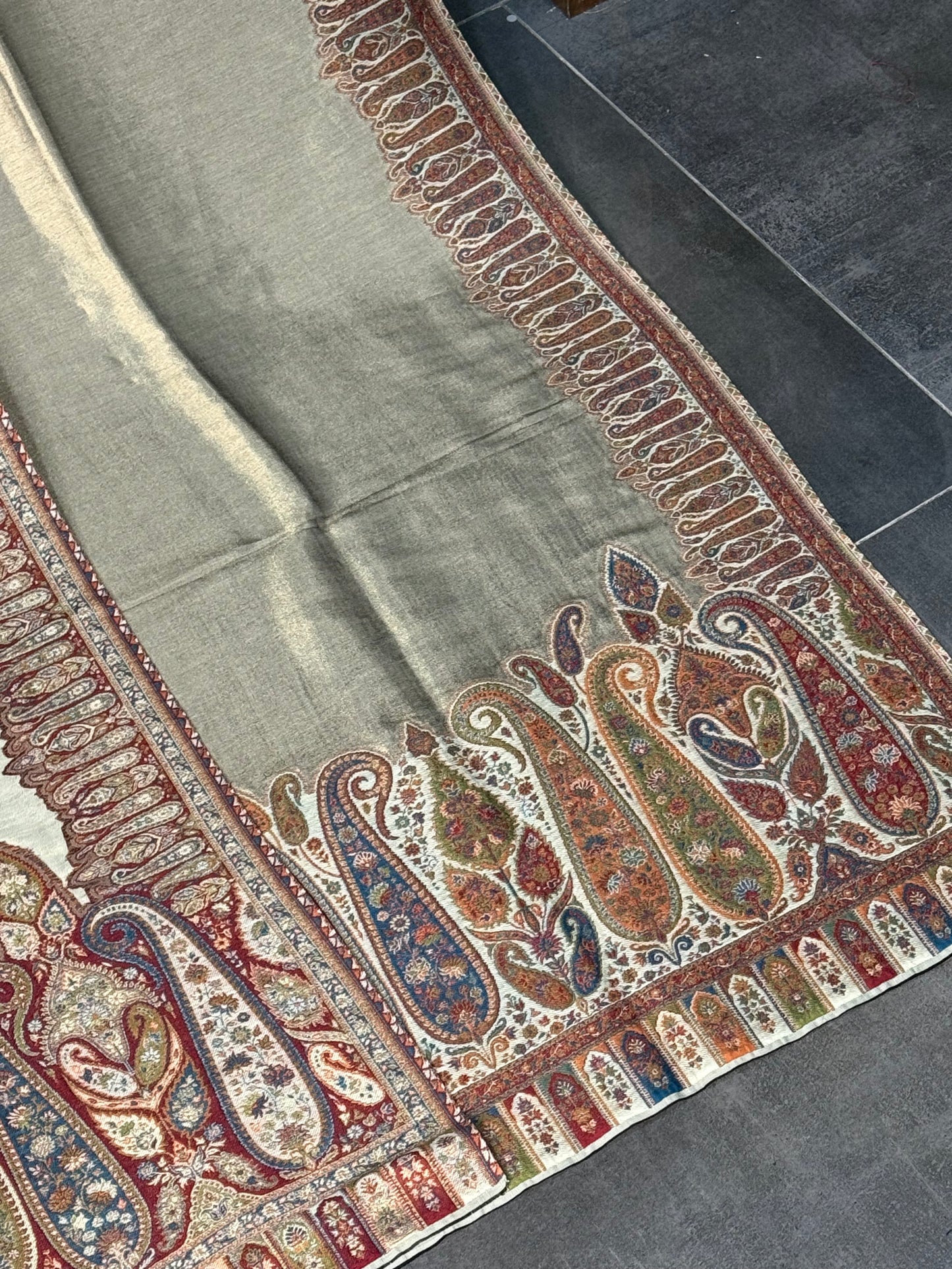 KANI PASHMINA MOON LIGHT SHAWL