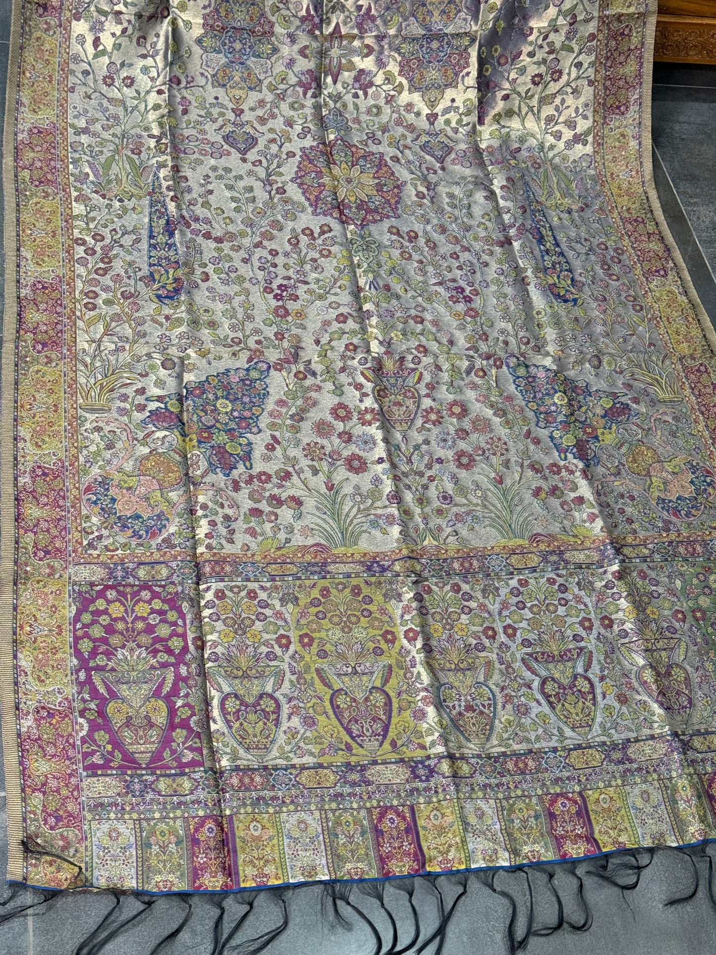 NOOR-E-KANI