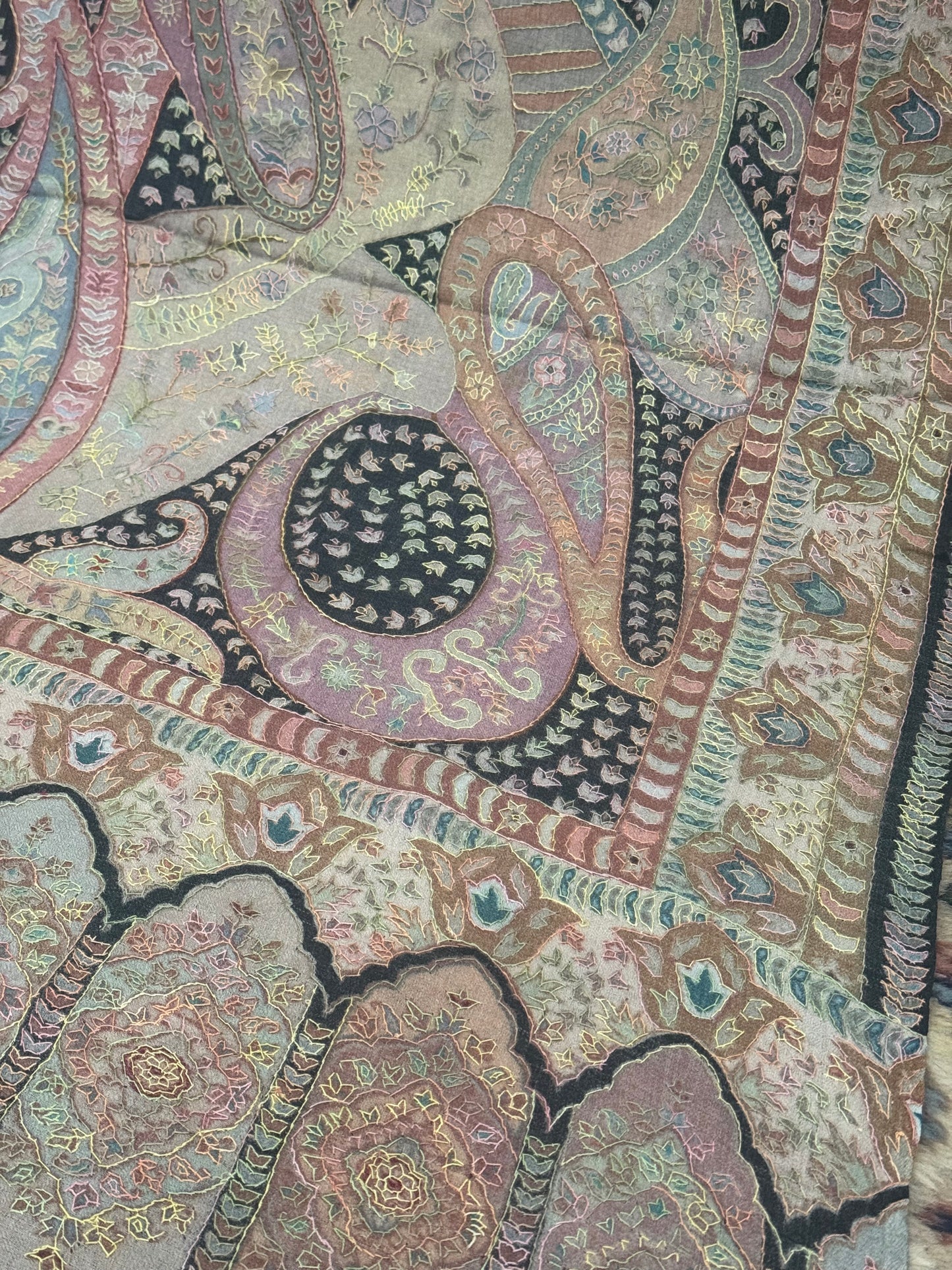 Kalamkari shawl