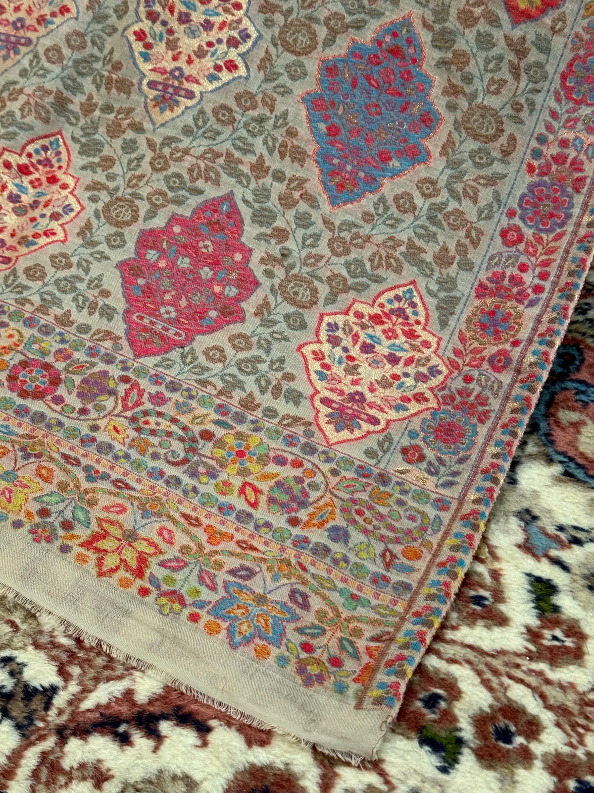 Kani pashmina stole