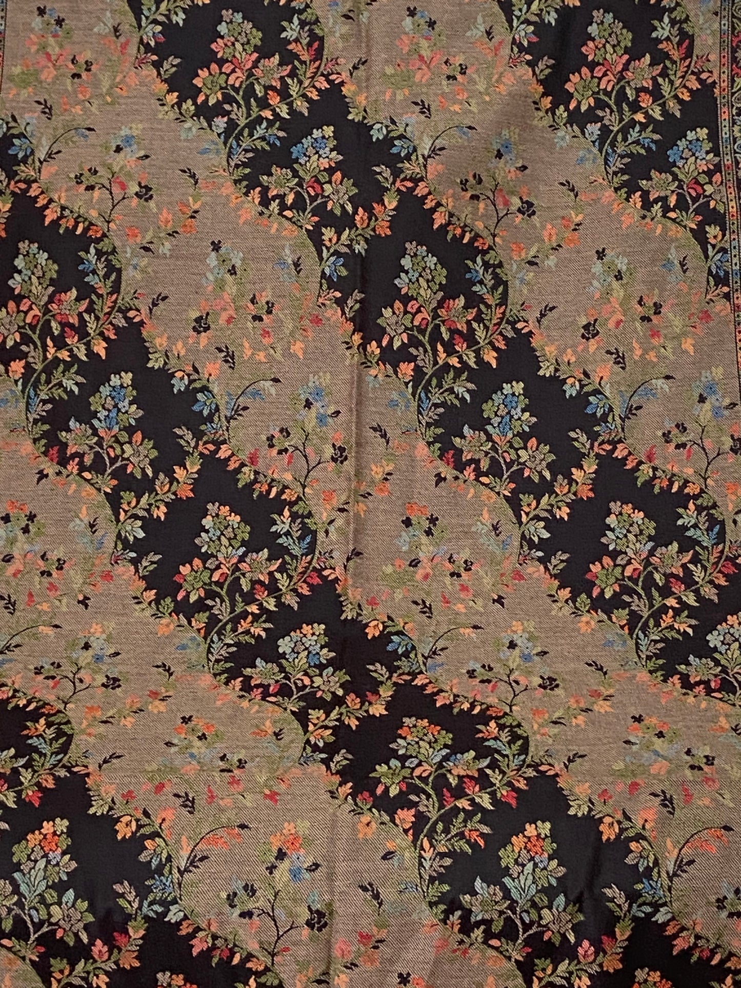 KANI PASHMINA PREMIUM