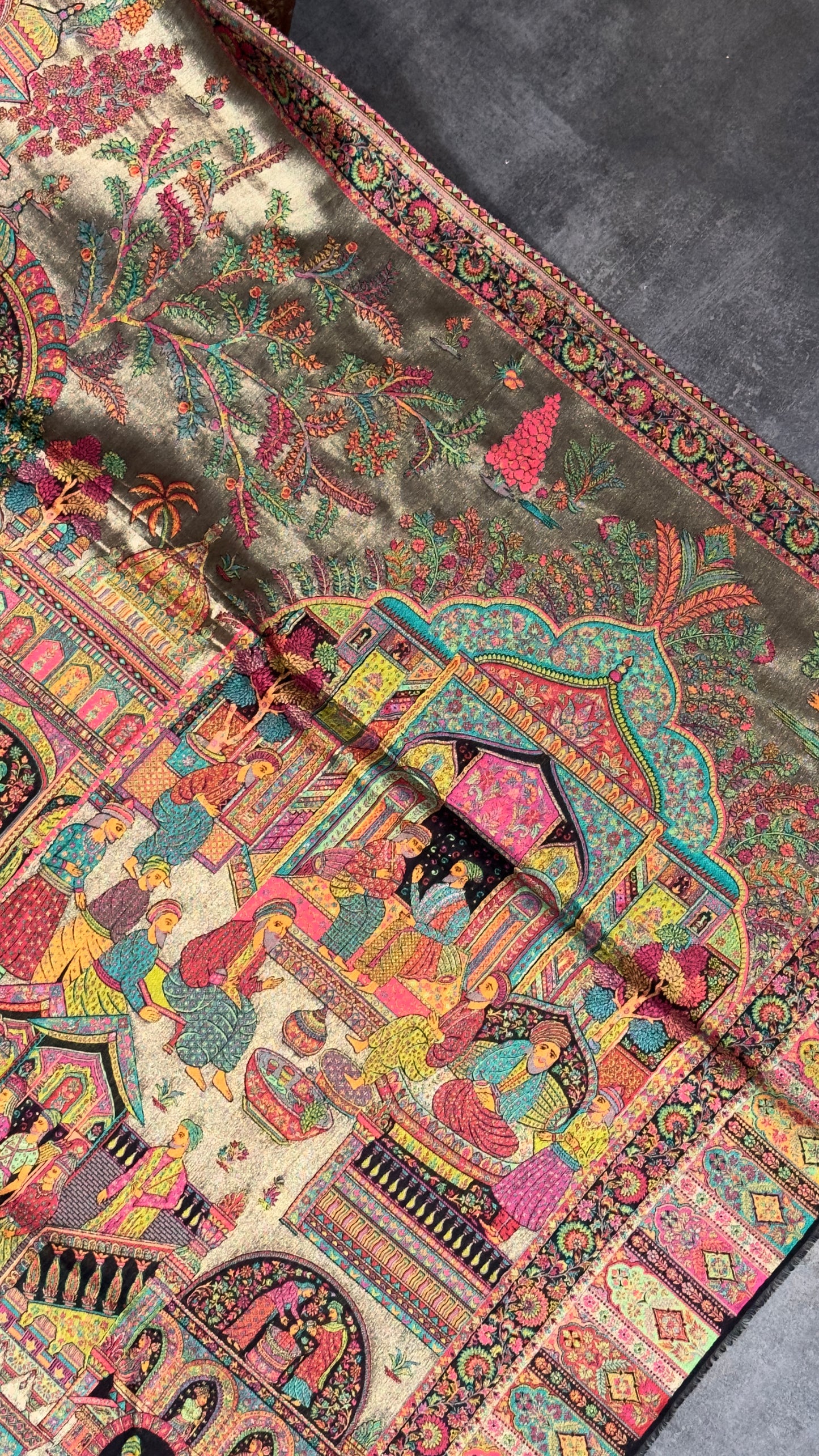 DARBAR SHAWL