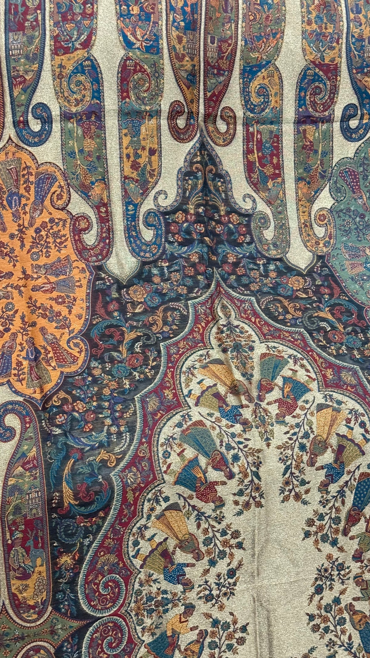 NOOR-E-KANI