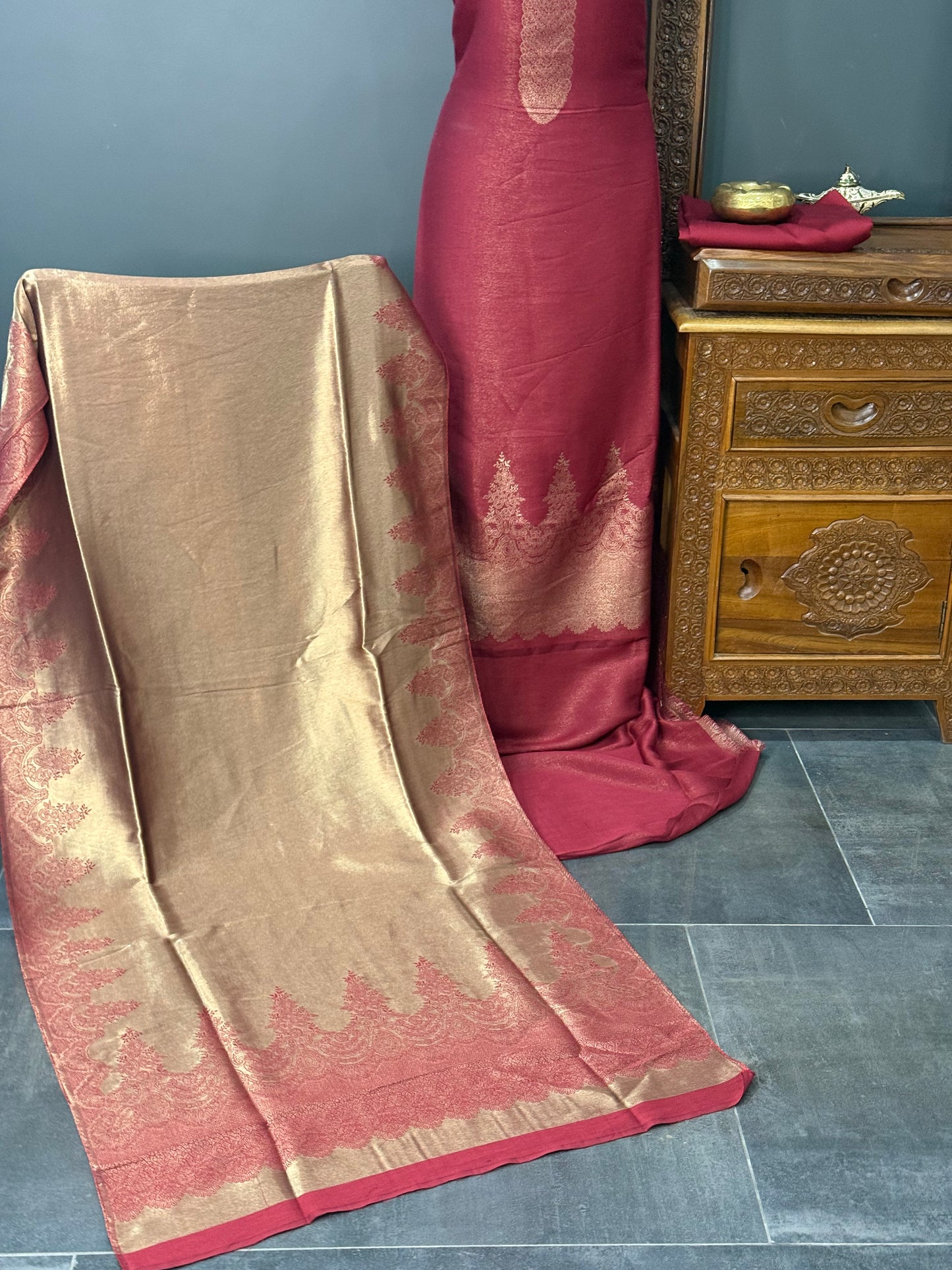 KANI PASHMINA SUIT