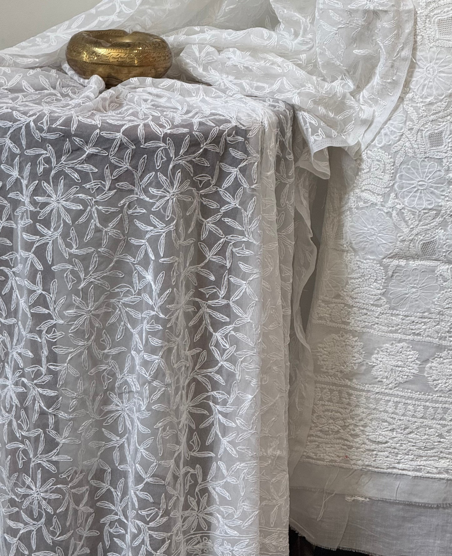 Soft cotton lawn  kurta with chiffon duppata hand work