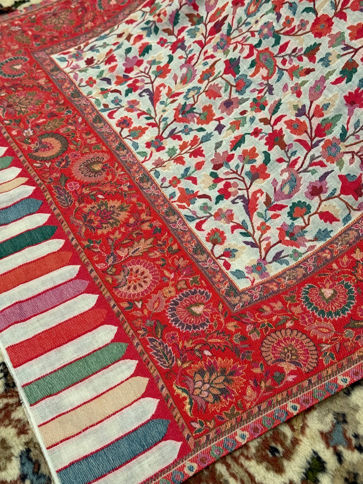 Kani pashmina stole