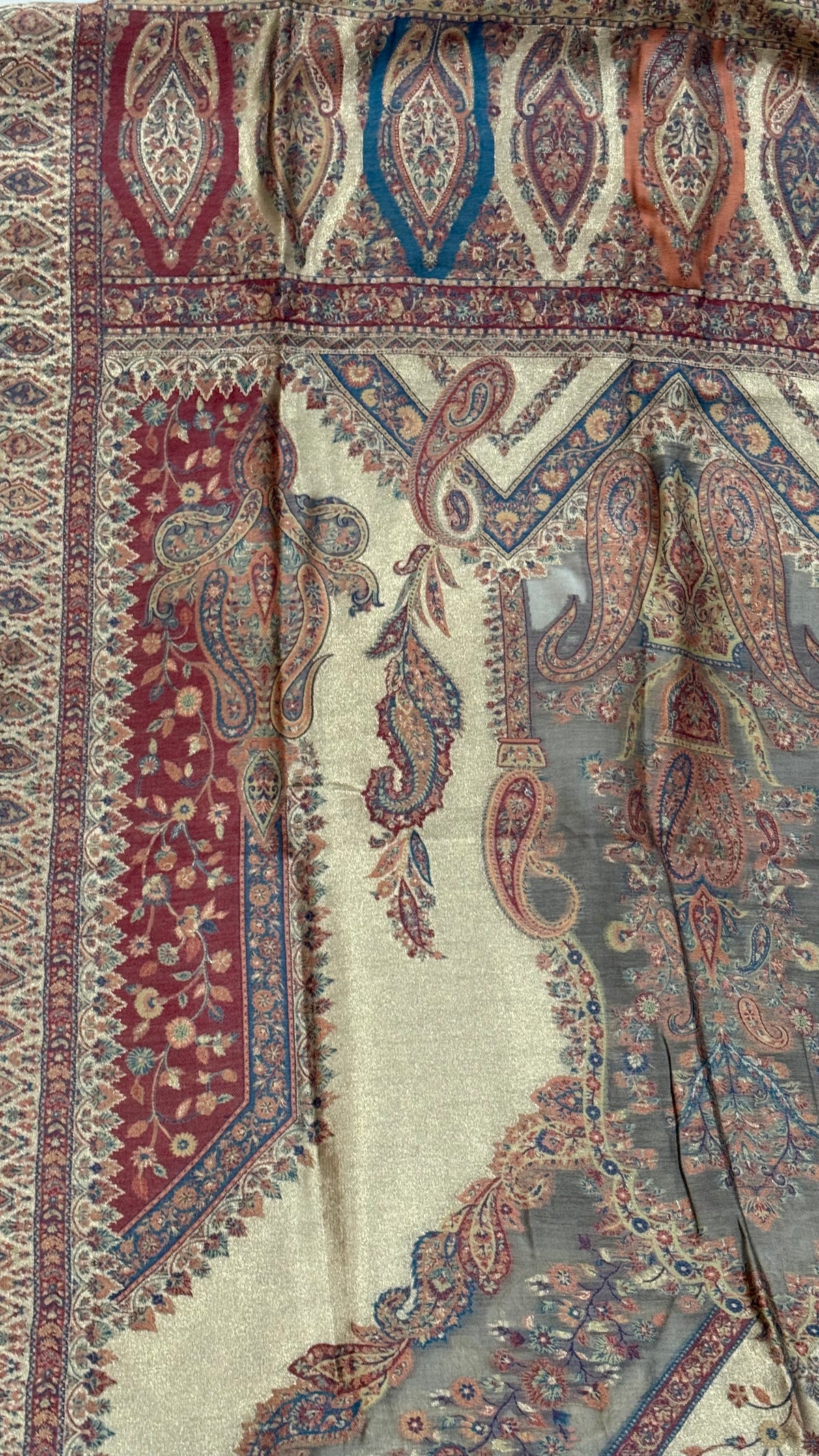 NOOR-E-KANI