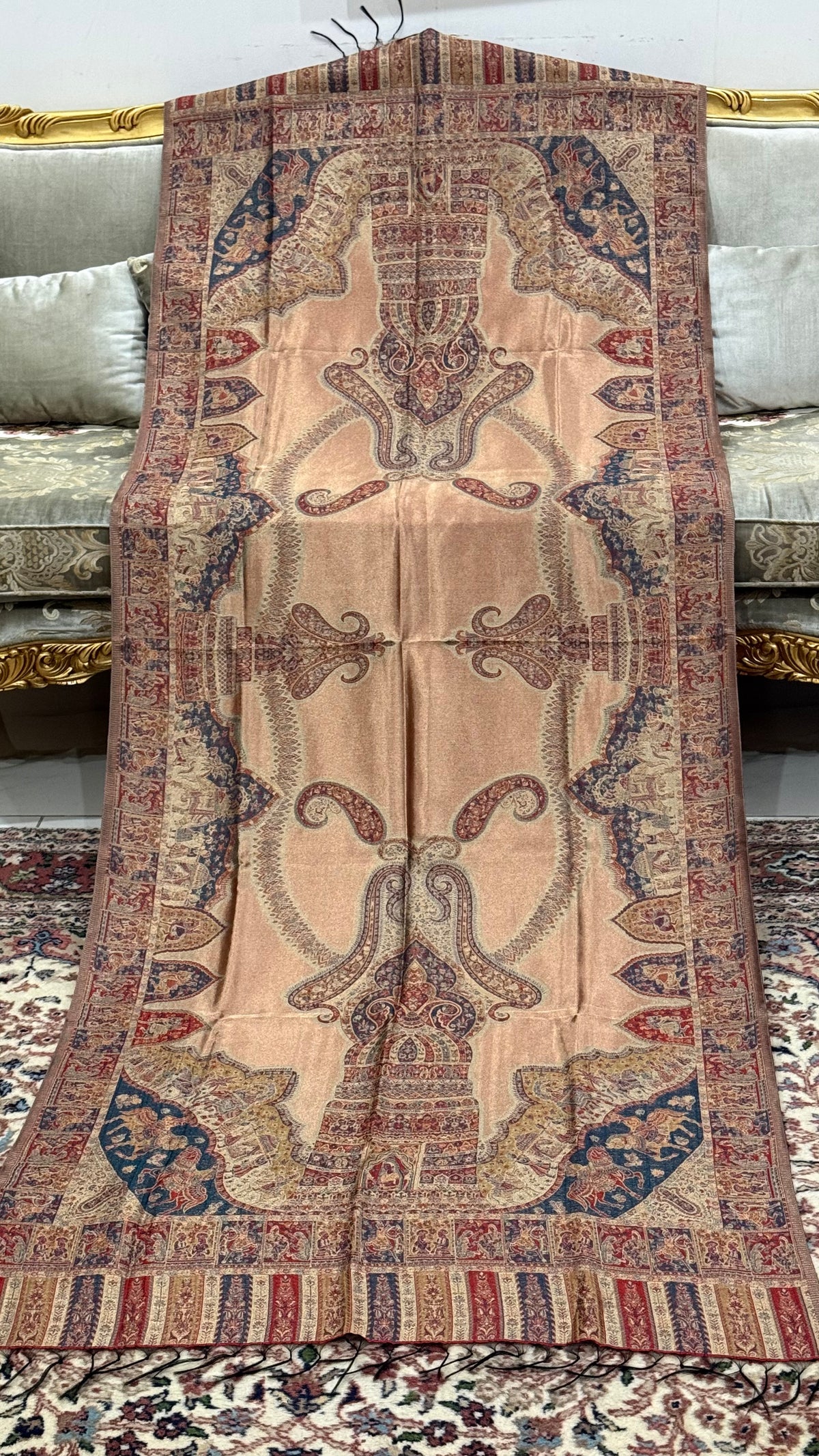 NOOR-E-KANI