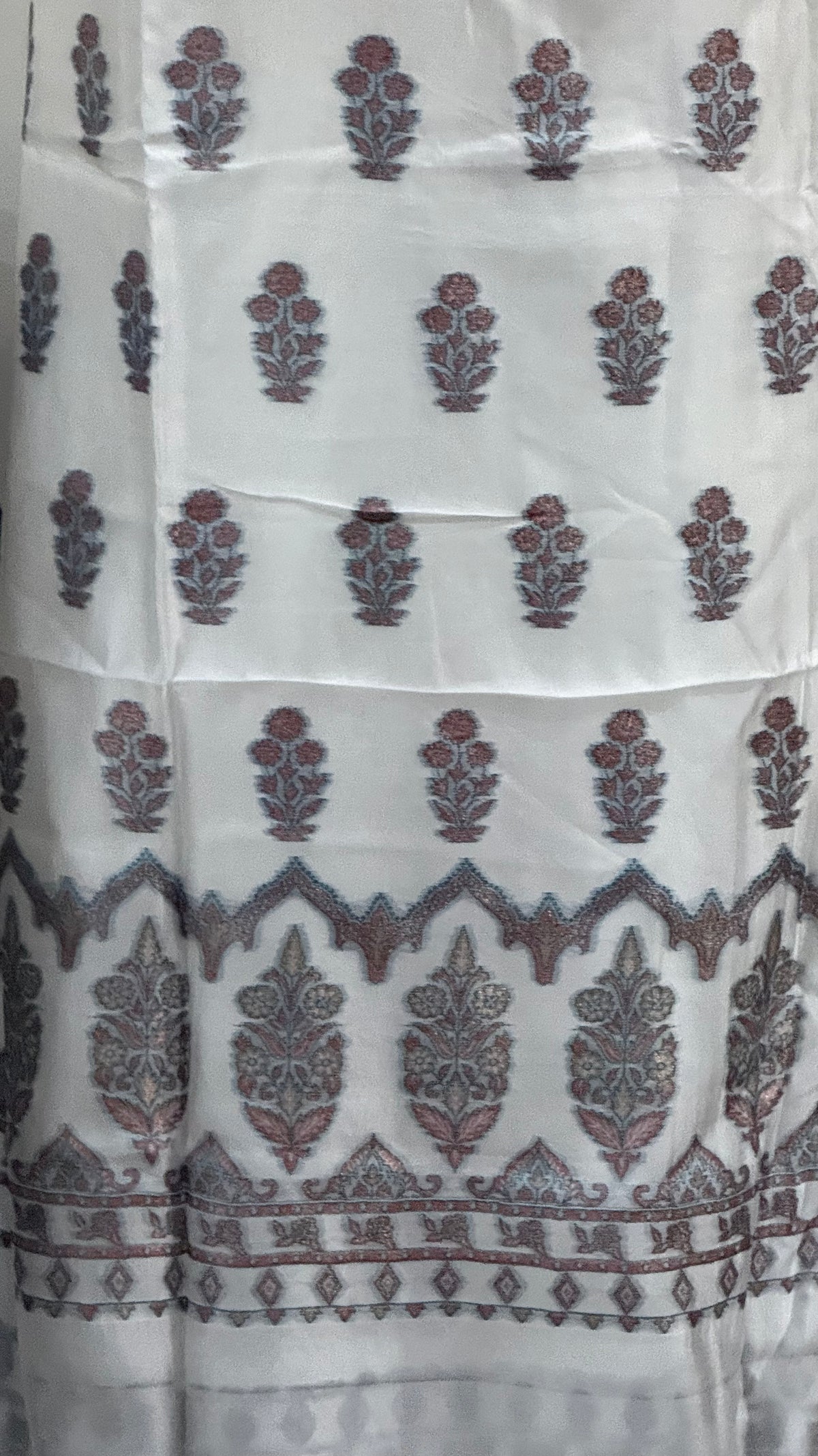 REGAL LOOM