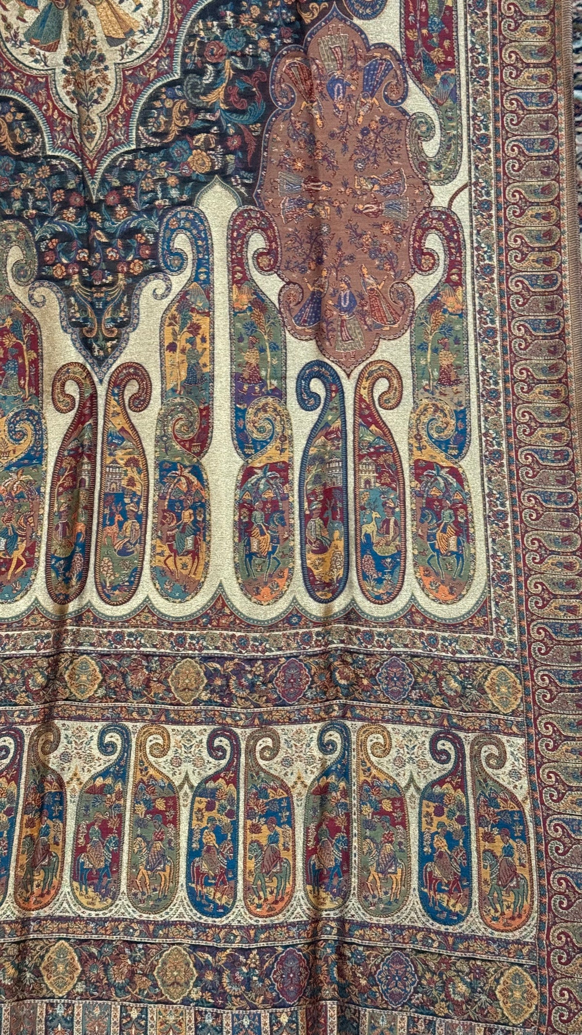NOOR-E-KANI
