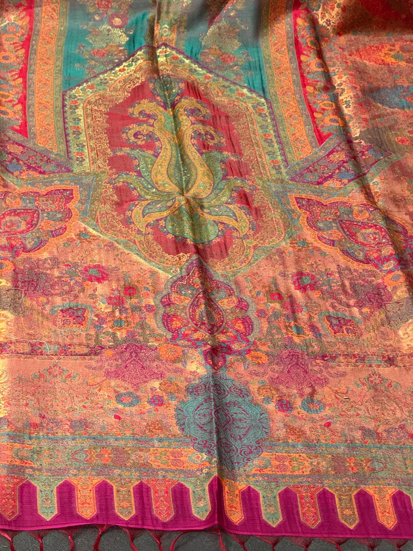 NOOR-E-KANI
