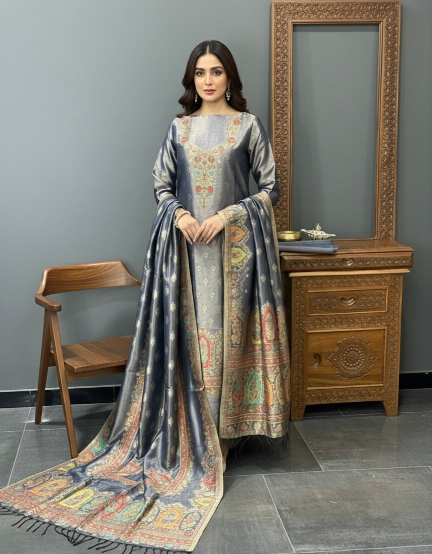 REGAL LOOM
